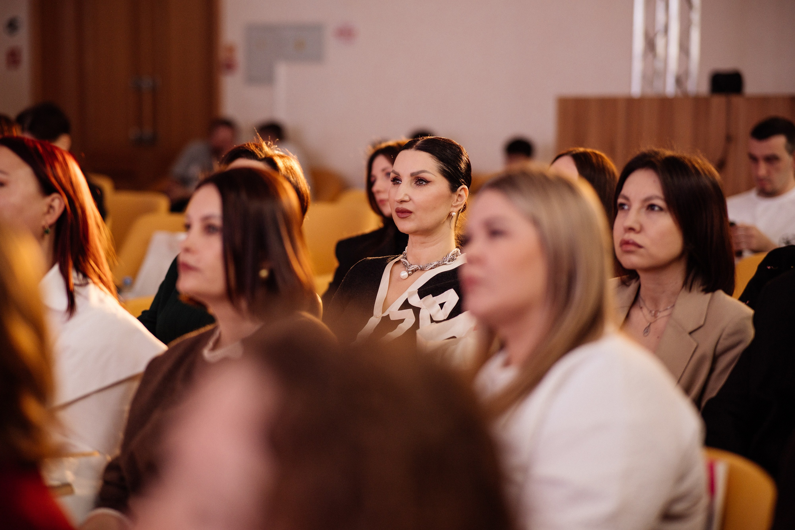 Конференция. Семейный свадебный фотограф Семен Егоров