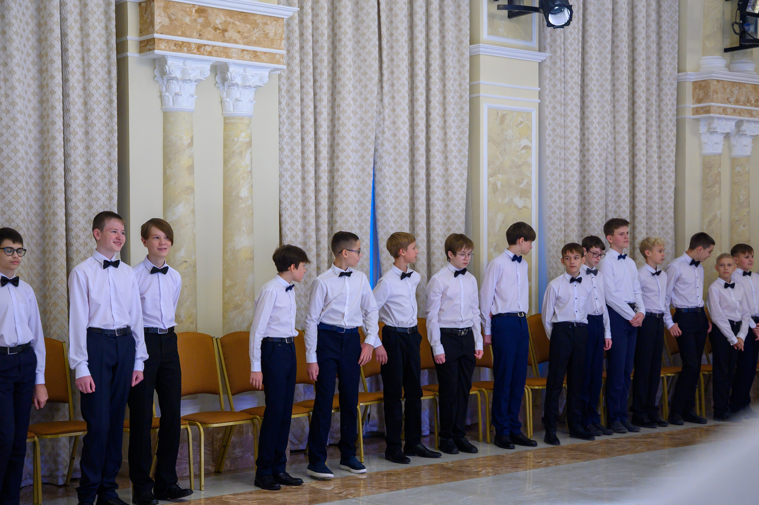 Бал ФМШ 7 класс. Фотограф новорожденных, семейный детский в Тюмени Татьяна Морозова