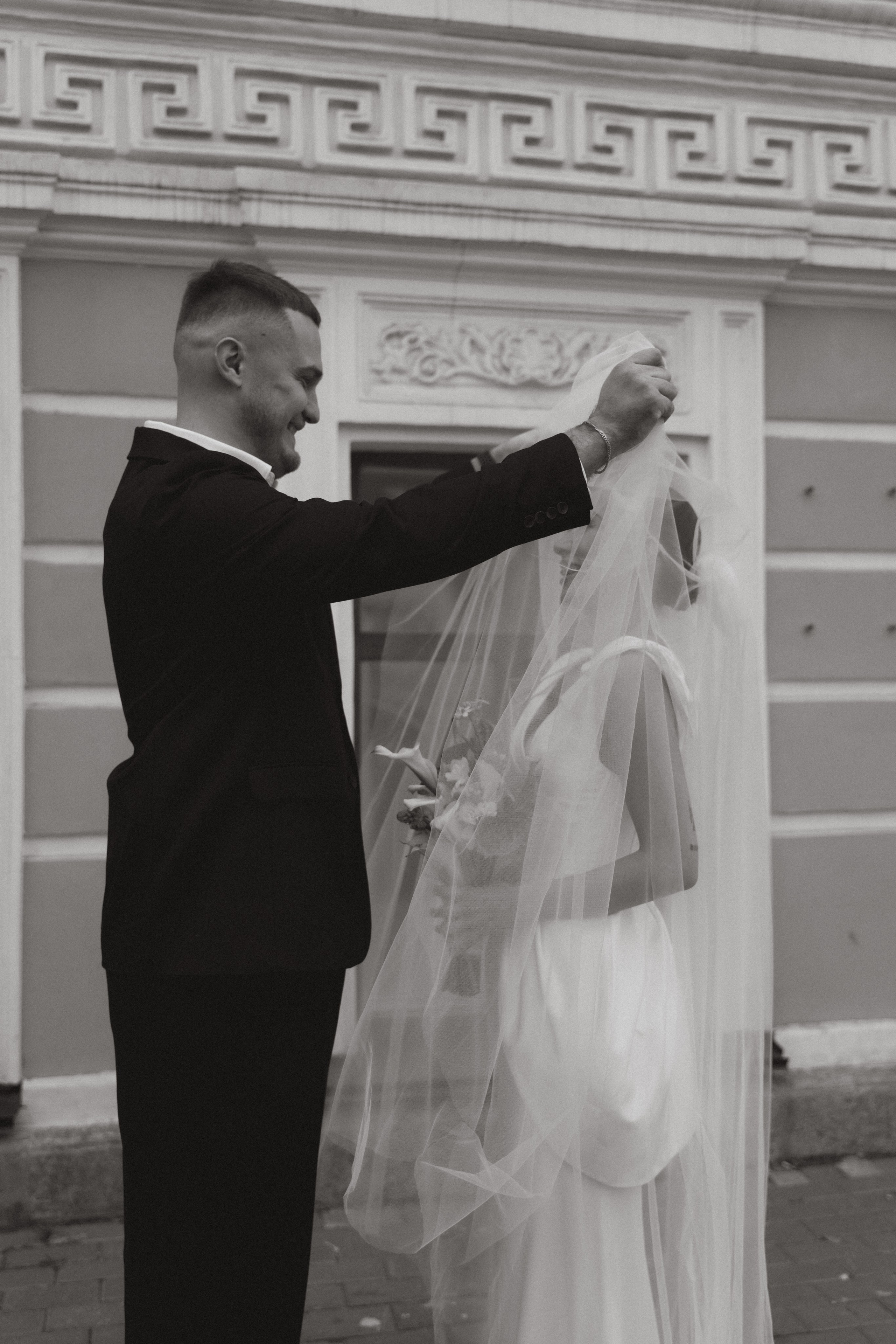 Даниил и Вивея. Свадебный фотограф Анастасия Хабарова в Новоуральске и Екатеринбурге