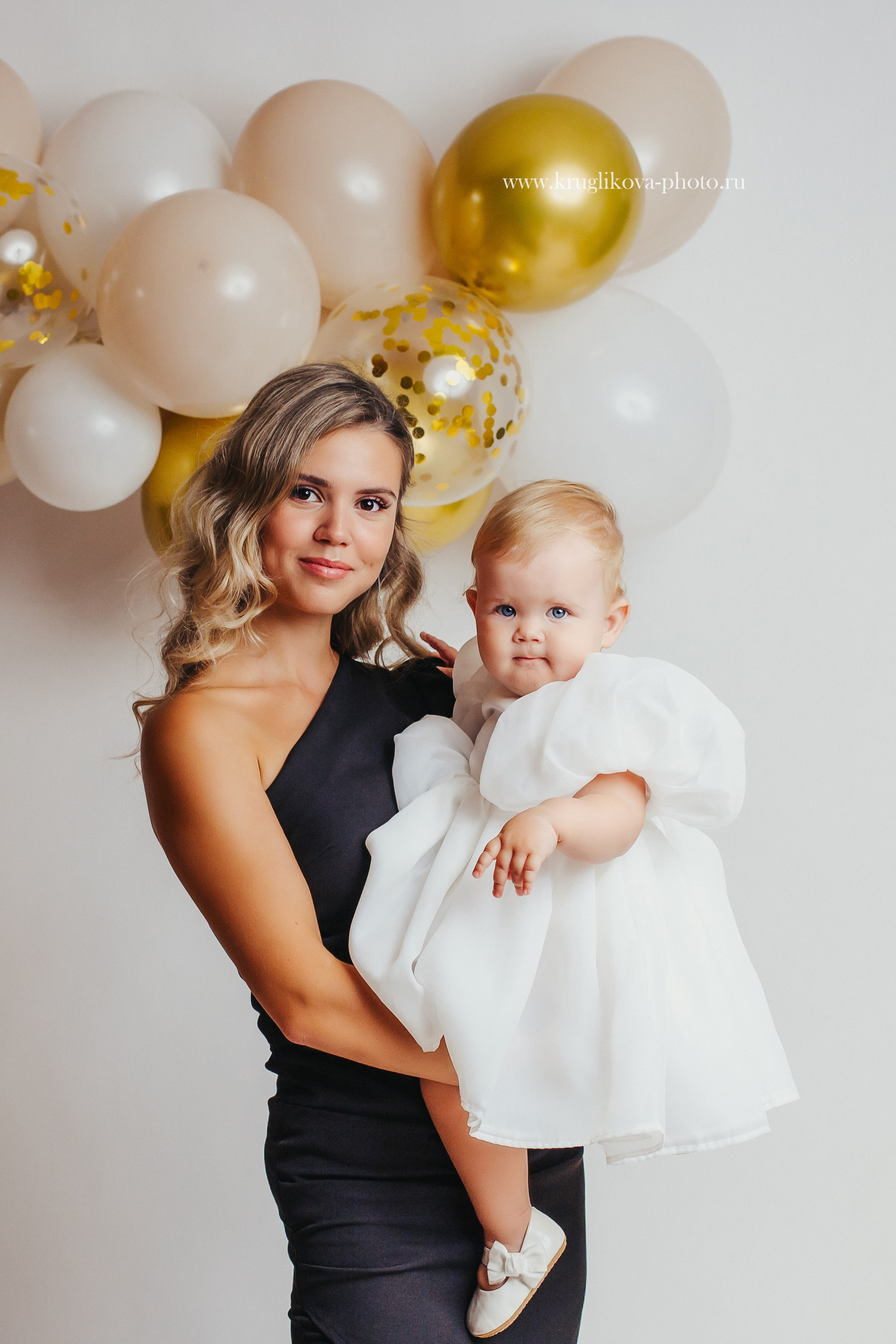 Фотосессия годика для девочки. Фотограф новорожденных и детский в Сергиевом Посаде Кругликова Юлия