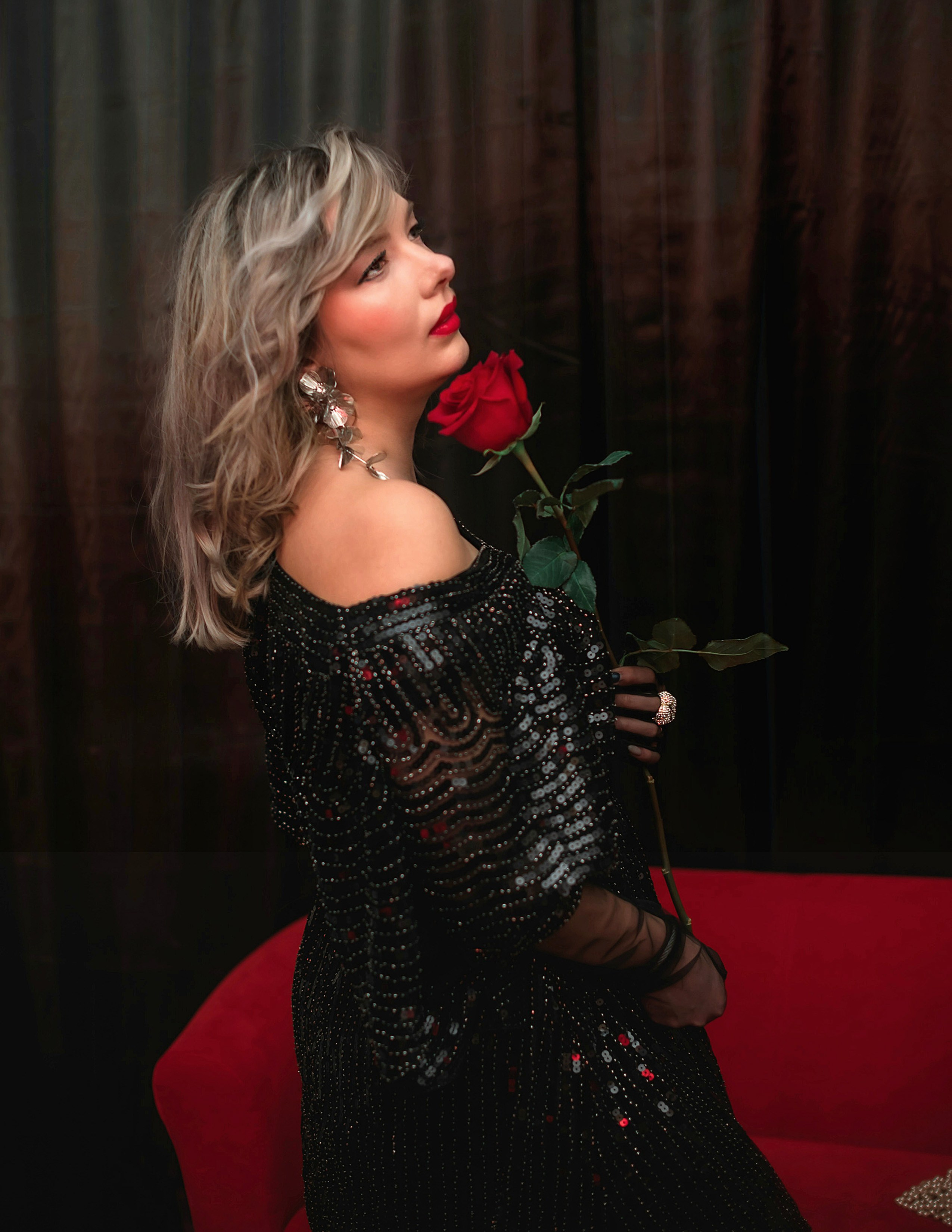 Съемка Анастасии в образе певицы. Фотограф Тула творческие фотосессии недорого Ольга Ромашина