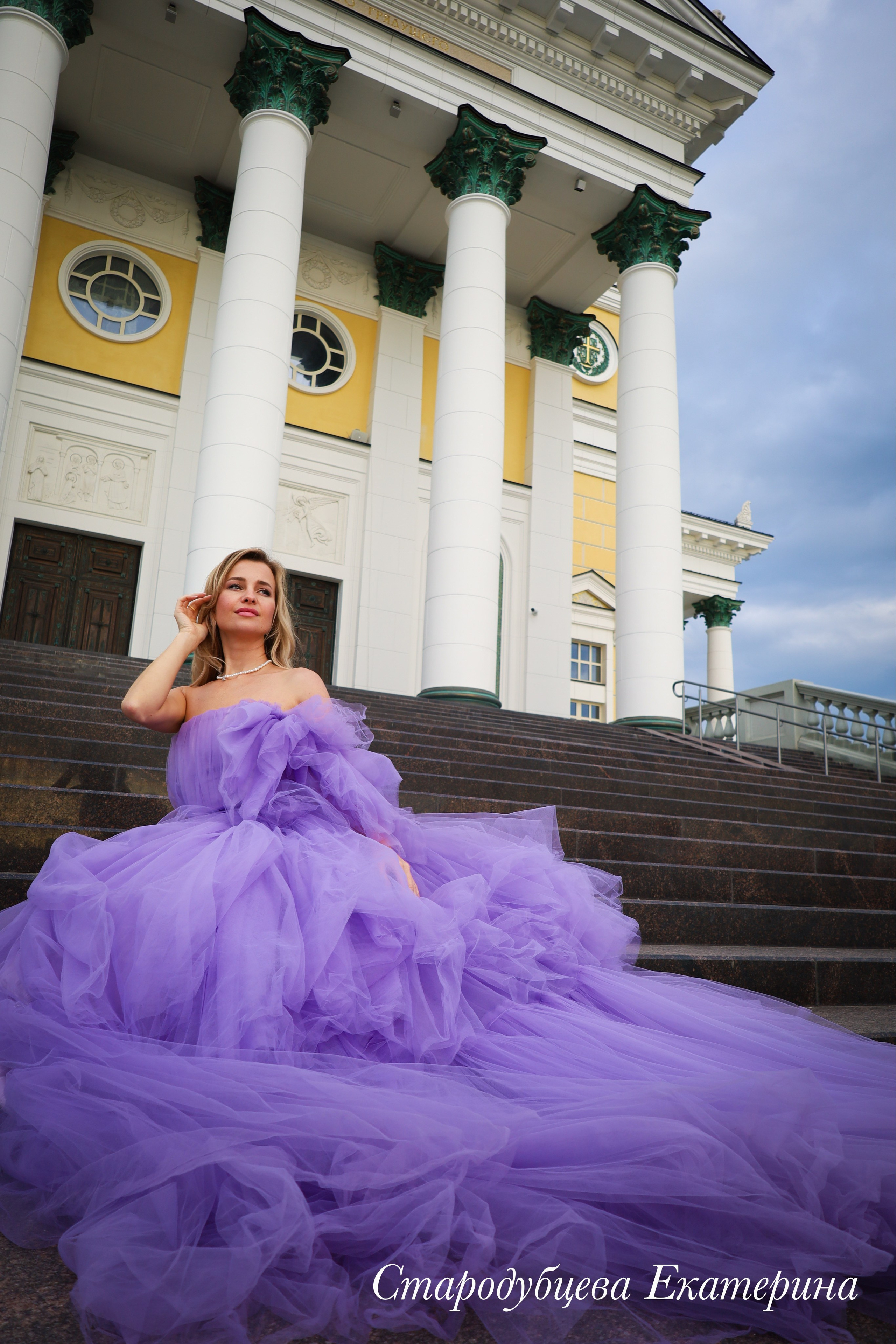 Женские уличные фотосъемки. Фотограф-ретушер Екатерина Стародубцева