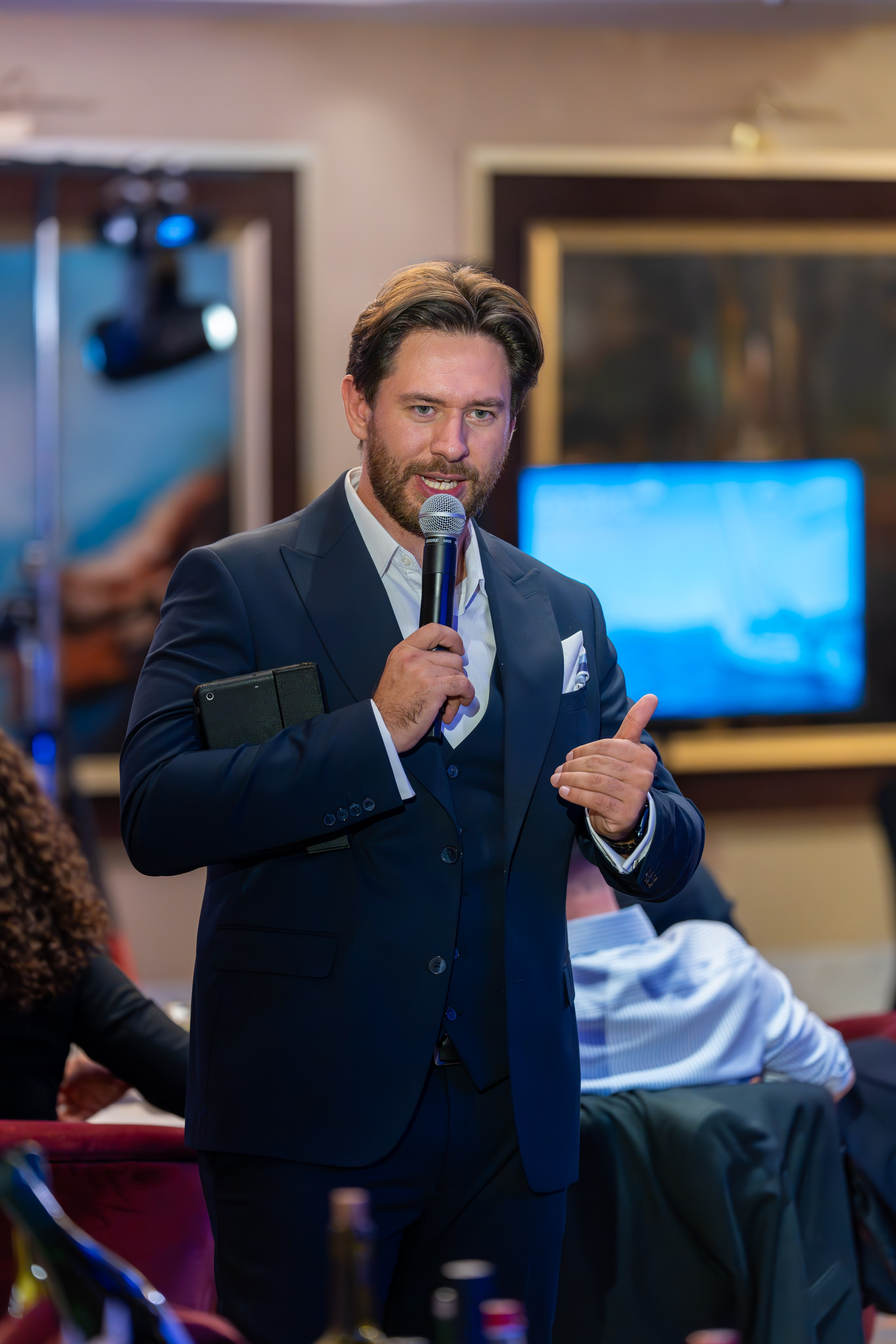 MICE мероприятие для компании «Базис». Репортажный фотограф в Красной Поляне и Сочи Павлюченко Екатерина