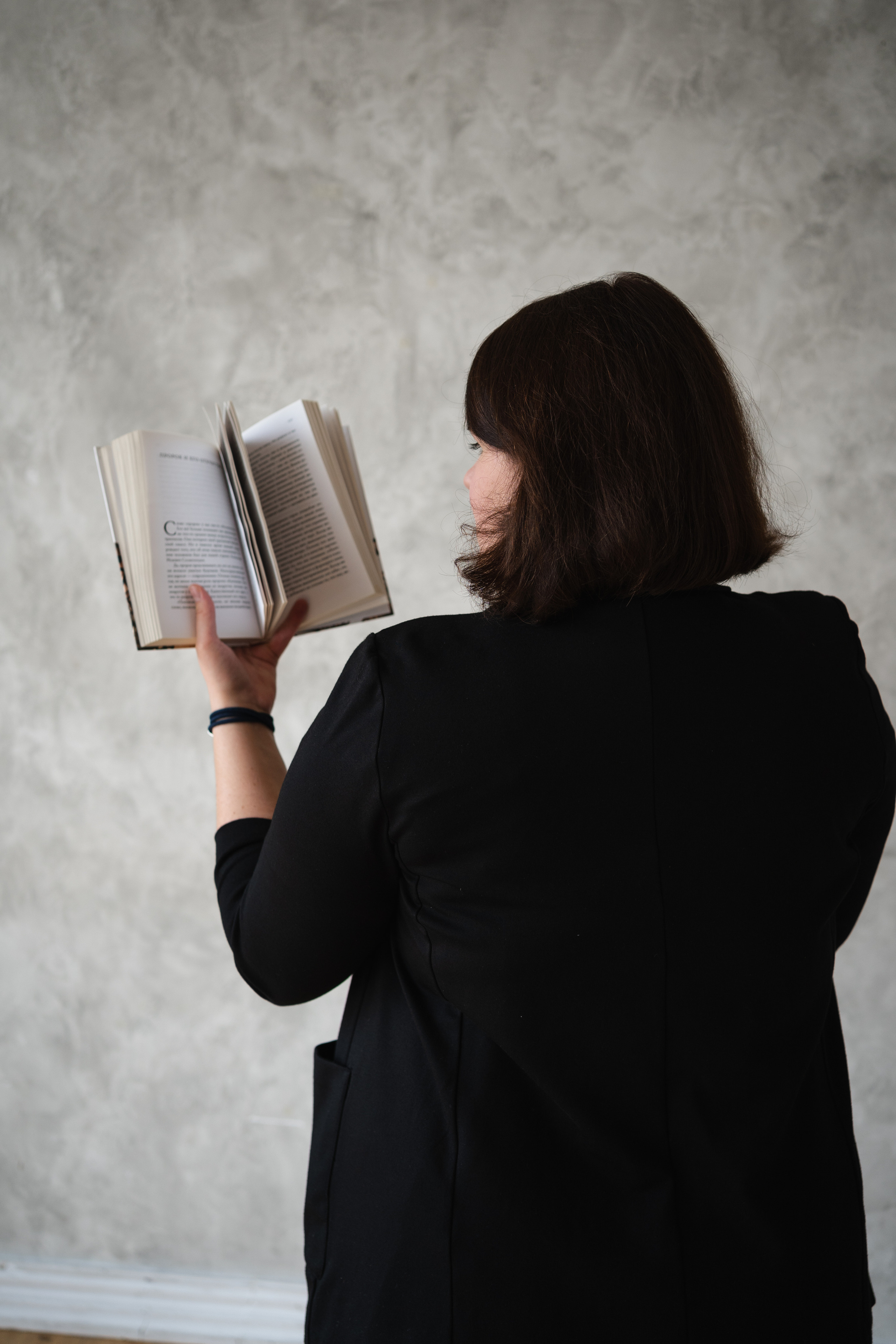 Съёмка контента для преподавателя литературы. Предметный фотограф Санкт-Петербург