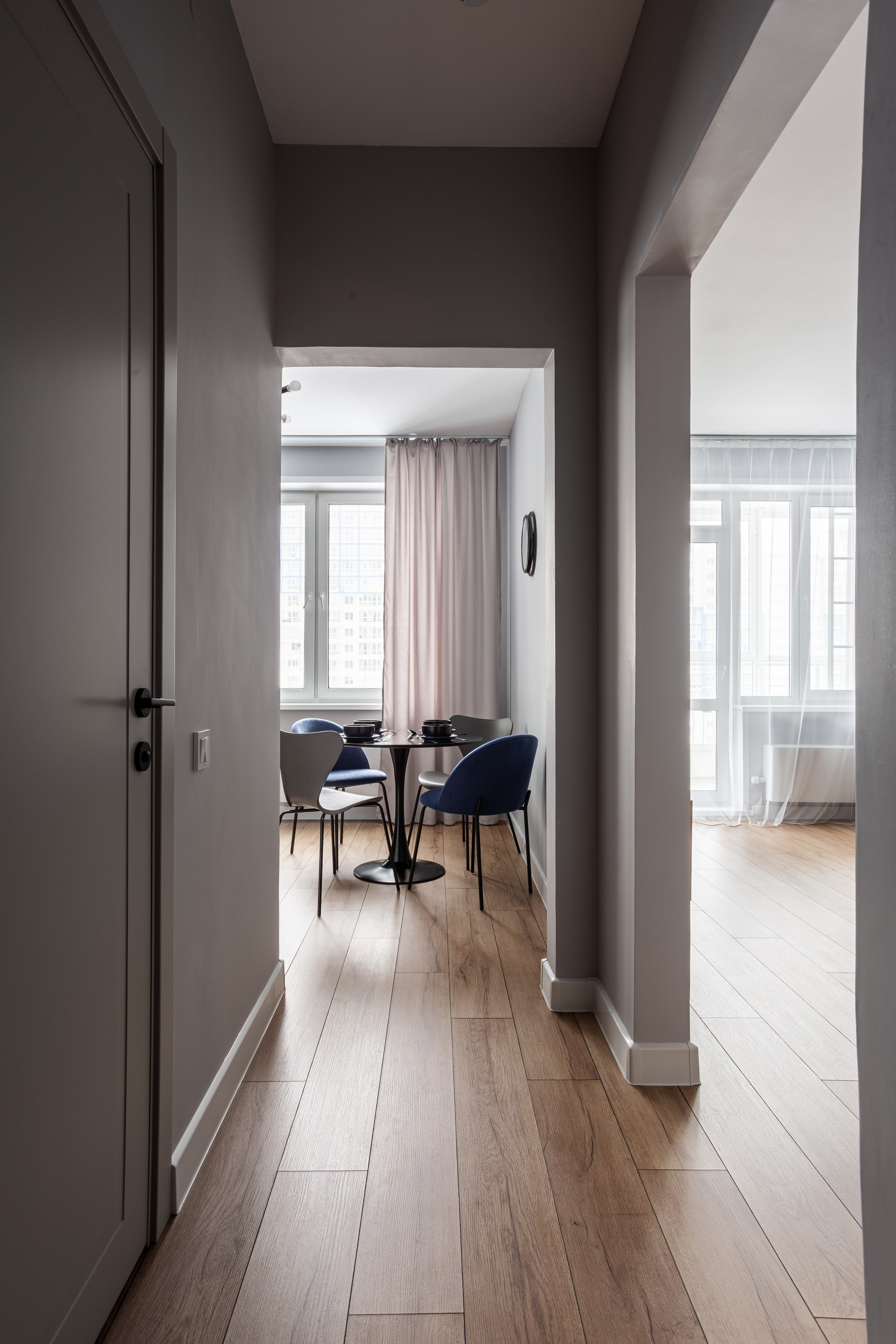 Фотосъемка для посуточной аренды по адресу ул. Лесников, д. 25. Интерьерный фотограф и ретушер в Красноярске Денис Антропов