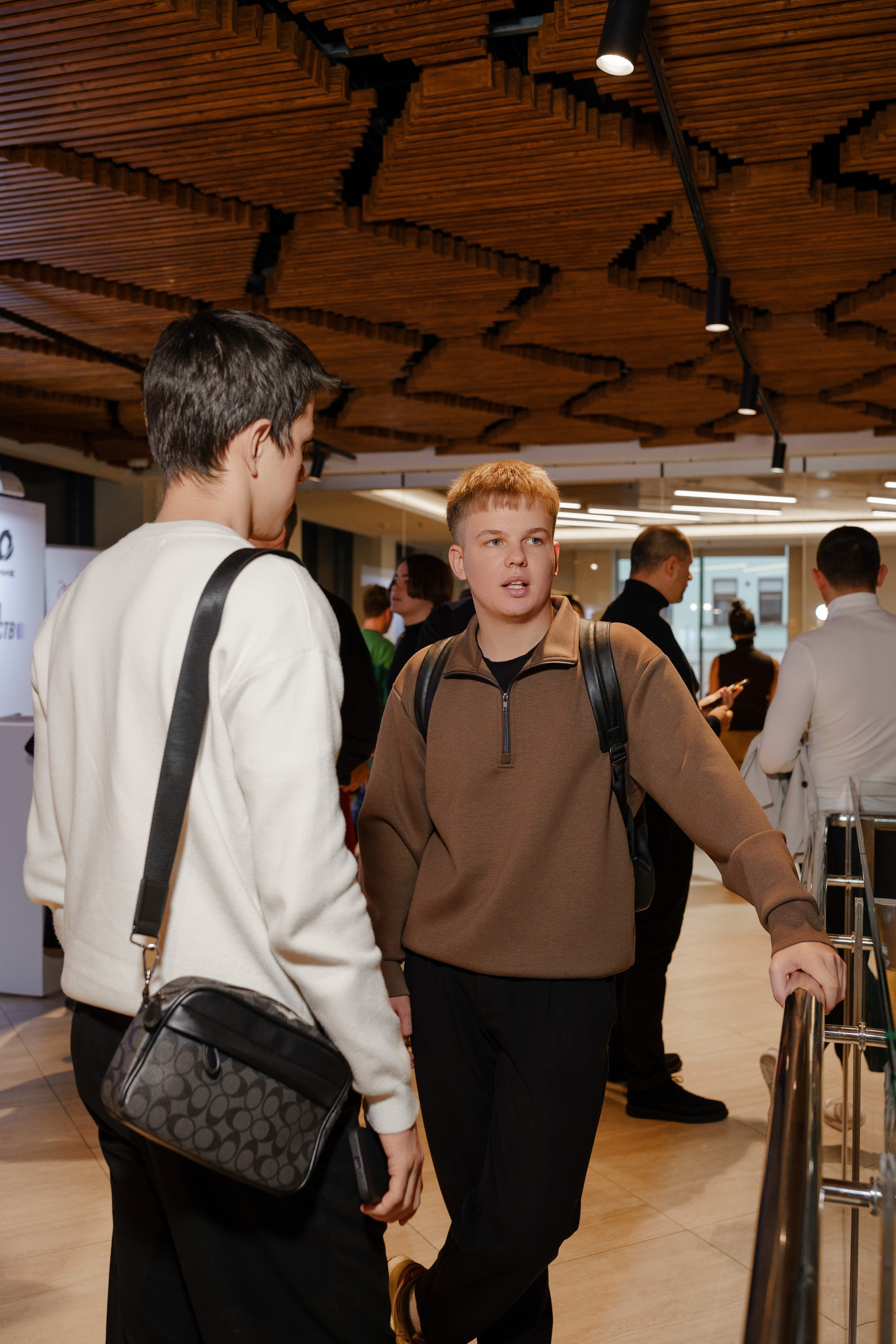 Репортажный фотограф на конференцию в Москве. Репортажный фотограф в Москве Саша Дружинина