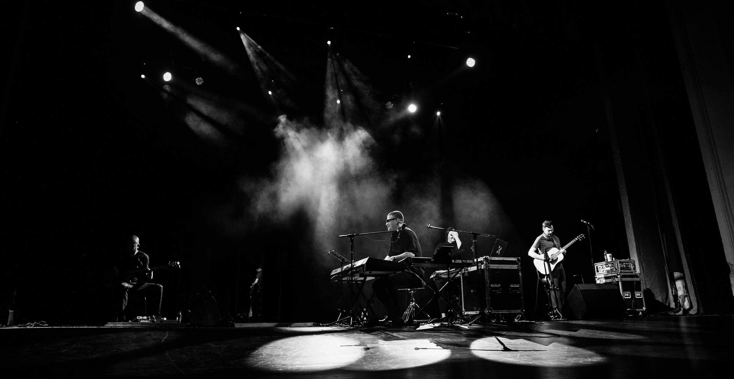 Концерт Антона Беляева. Михаил Белоусов фотограф Пермь