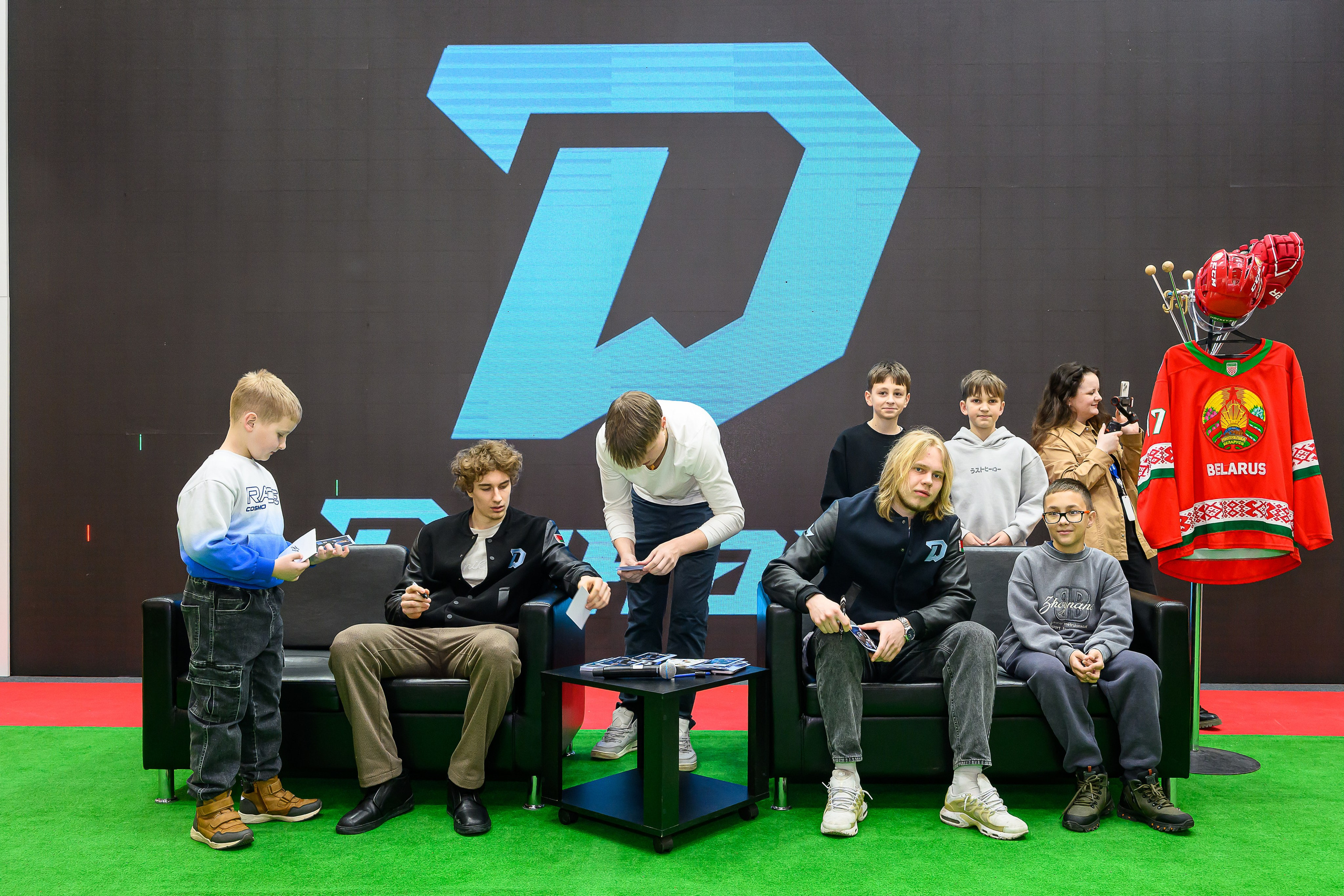 @hcdinamo.by. Фотоуслуги, услуги фотографа, фотографирование важных событий