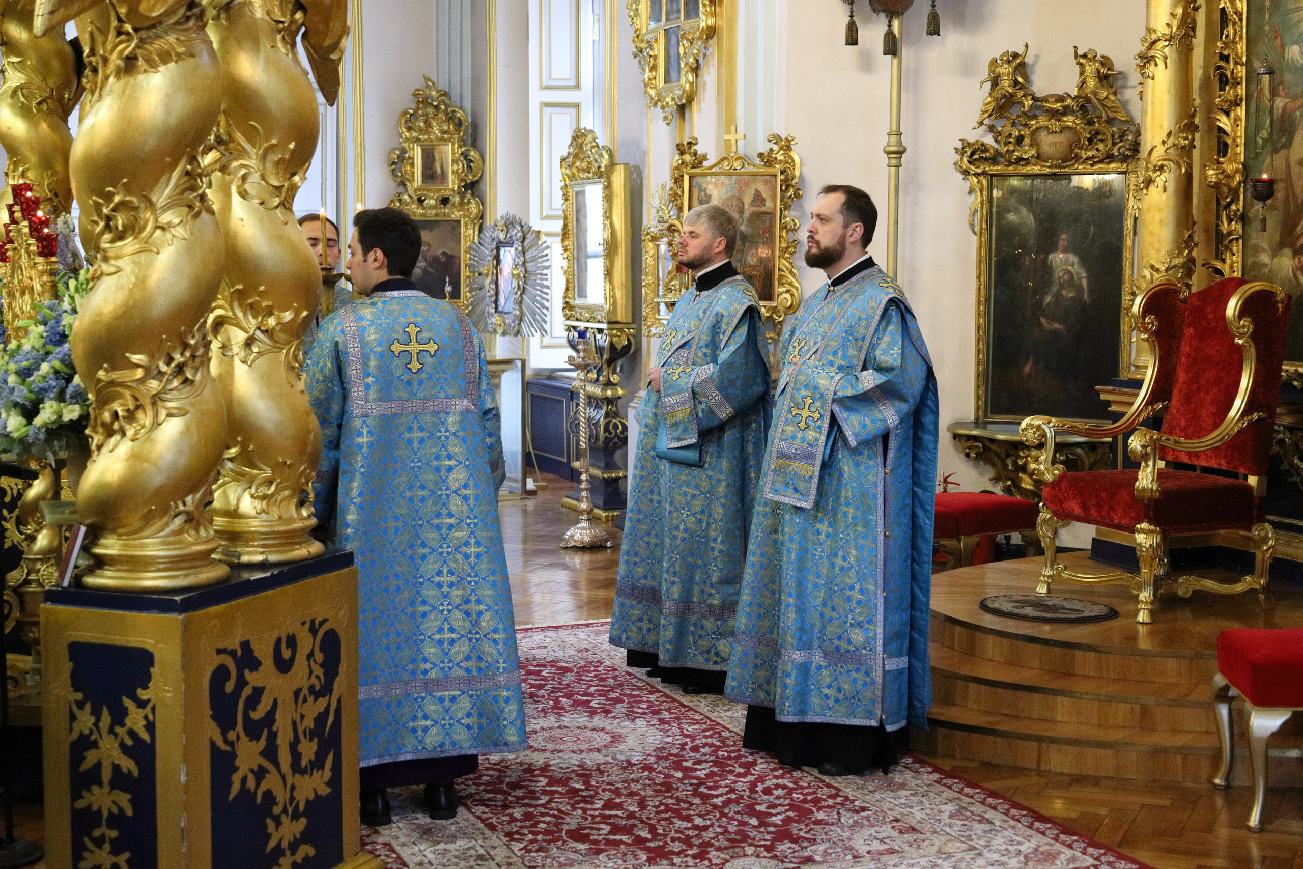 ПОКРОВ ПРЕСВЯТОЙ ВЛАДЫЧИЦЫ НАШЕЙ БОГОРОДИЦЫ И ПРИСНОДЕВЫ МАРИИ. НИКОЛО-БОГОЯВЛЕНСКИЙ МОРСКОЙ СОБОР