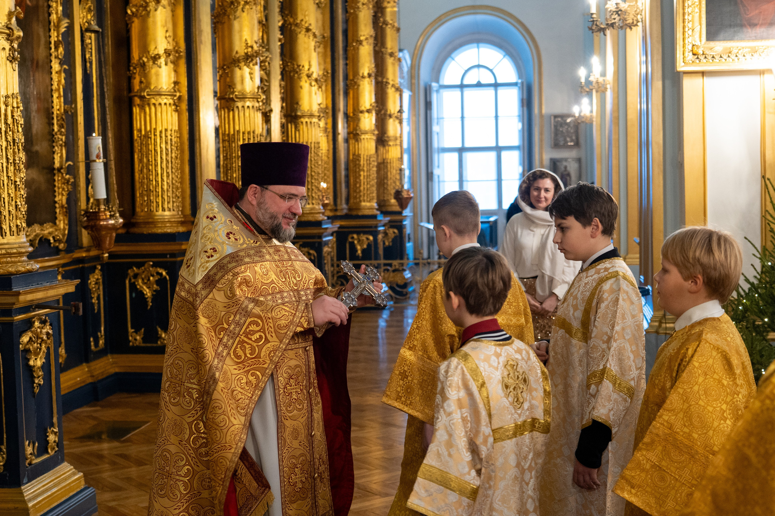 Неделя 30-я по Пятидесятнице, пред Рождеством Христовым, святых отец. Предпразднство Рождества Христова. Вмц. Анастасии Узорешительницы. НИКОЛО-БОГОЯВЛЕНСКИЙ МОРСКОЙ СОБОР