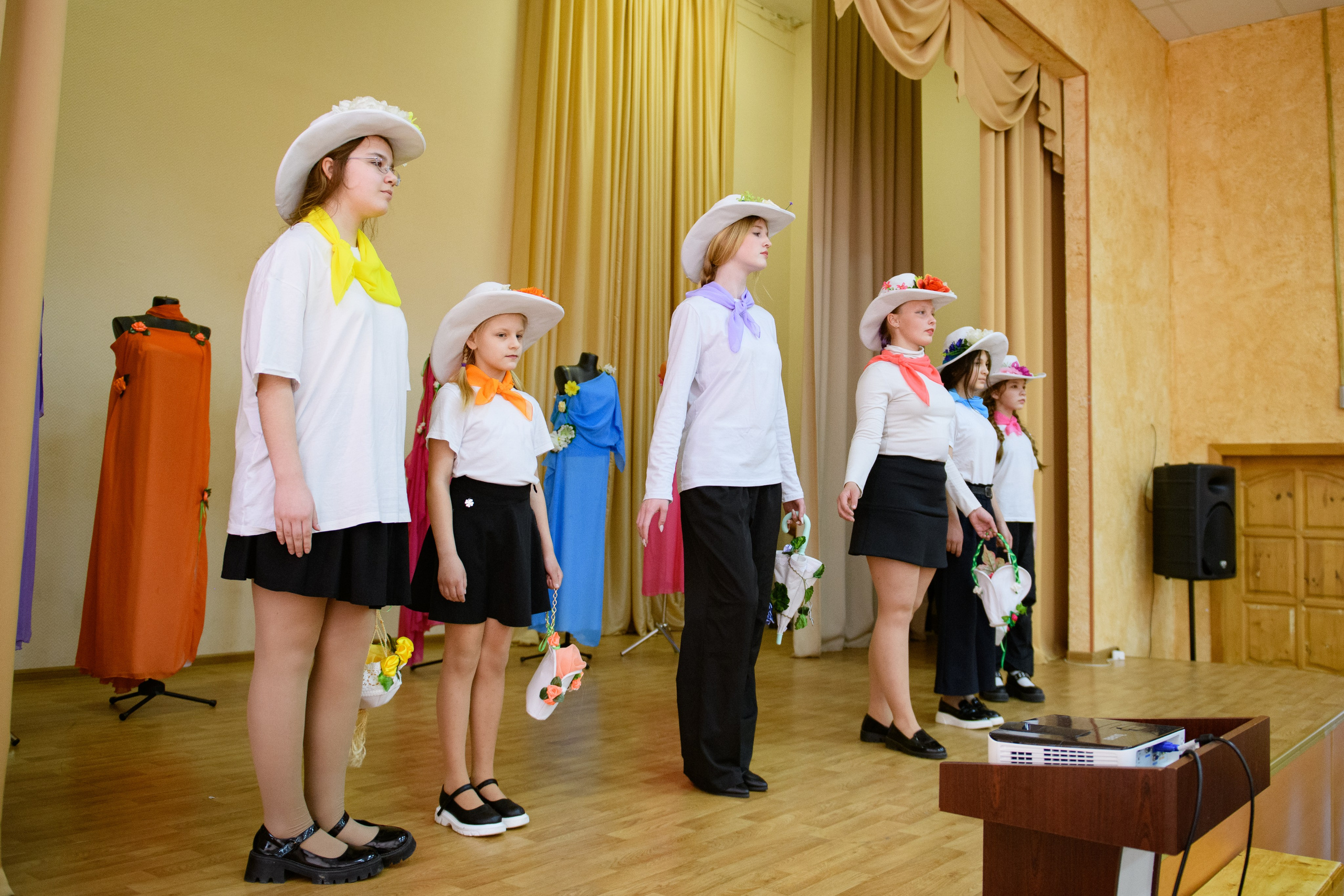 Фотосъемка конкурса молодых дизайнеров. Организация и проведение фотосъемок в Санкт-Петербурге. Фотограф Смирягин Илья