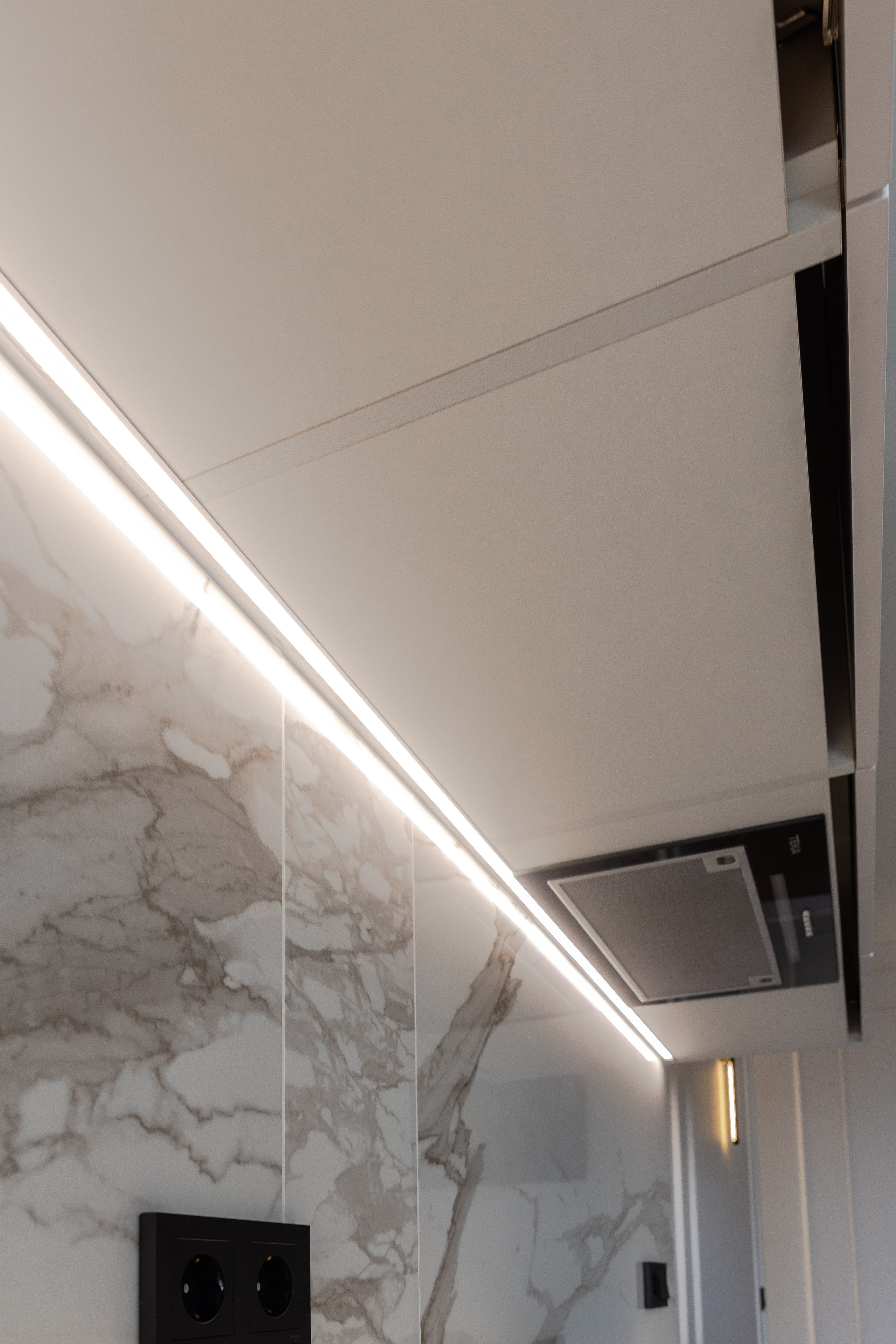 Северный Парк | Кухня | ГР-5743. ГУДРУМ — Мебель на заказ в Томске | Кухни | Шкафы | Стулья и Столы