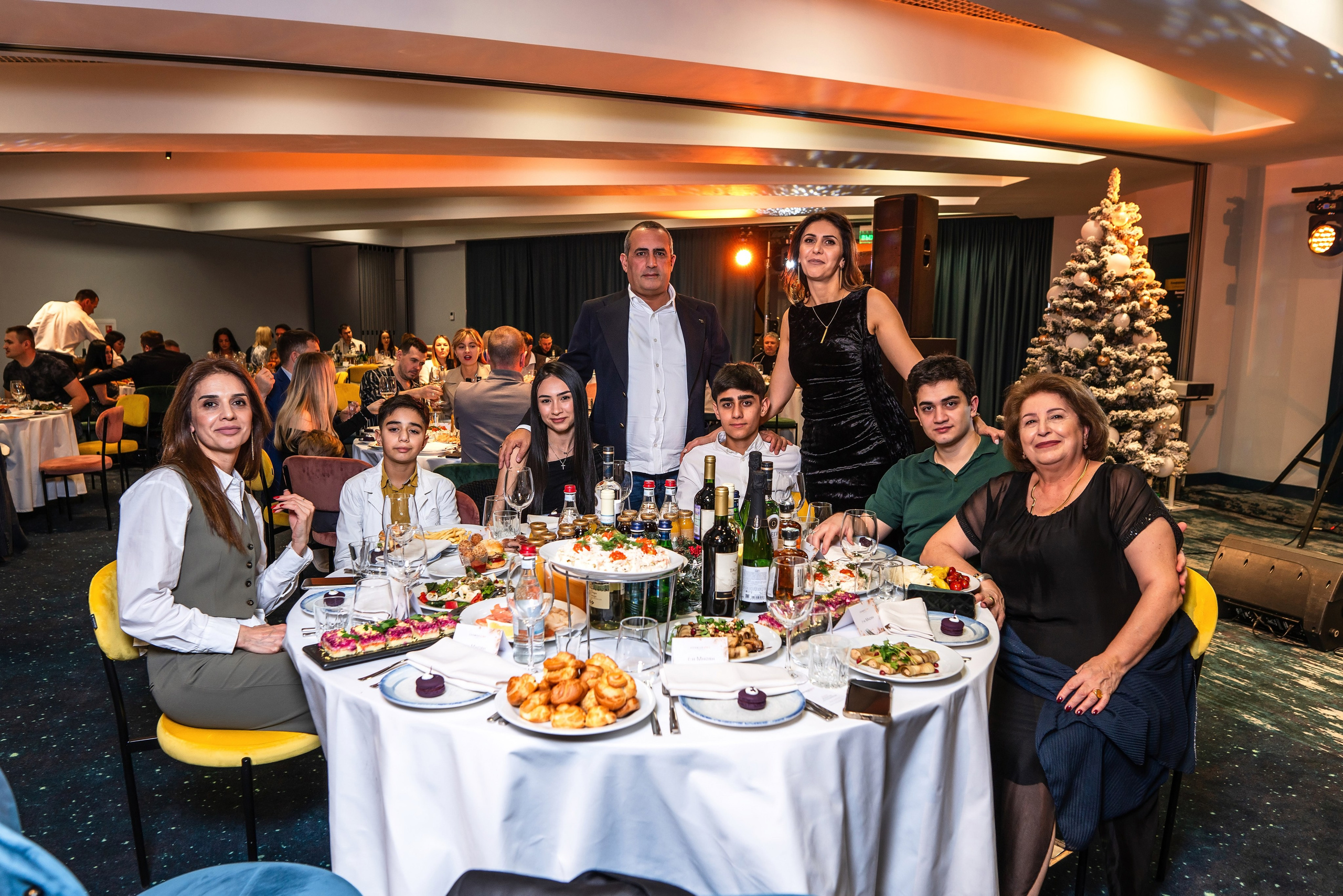 Фотограф на новогодний корпоратив. Фотограф Сочи