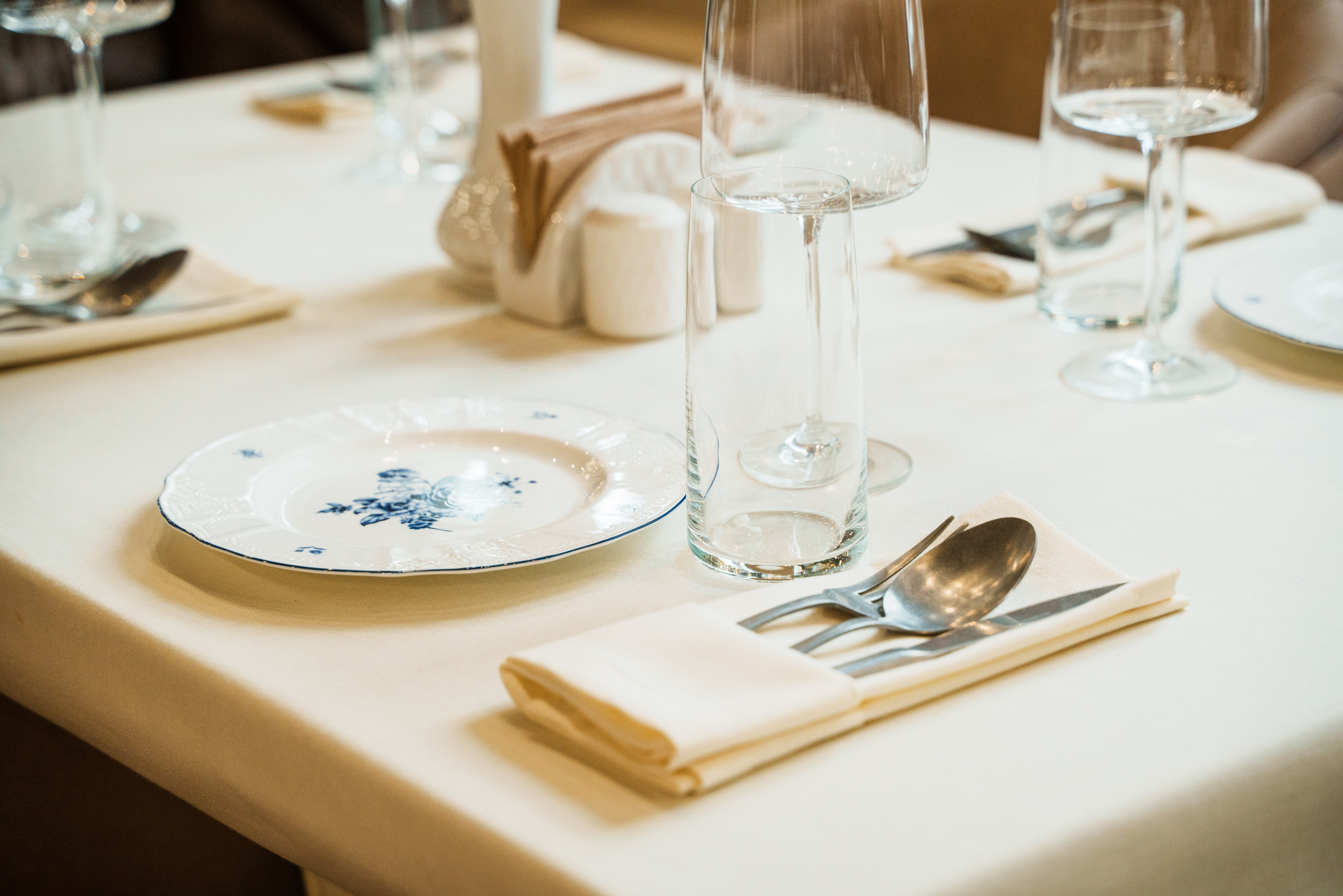 Кафе «Лисы, спички, два стола». Фотограф Казань