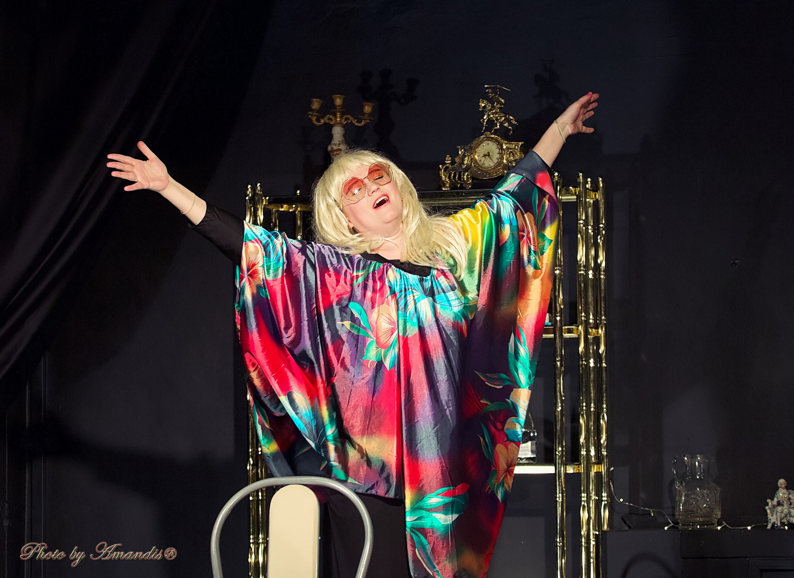 Спектакль «Ужин с дураком». Репортажная съемка в Москве и области. Анималистика