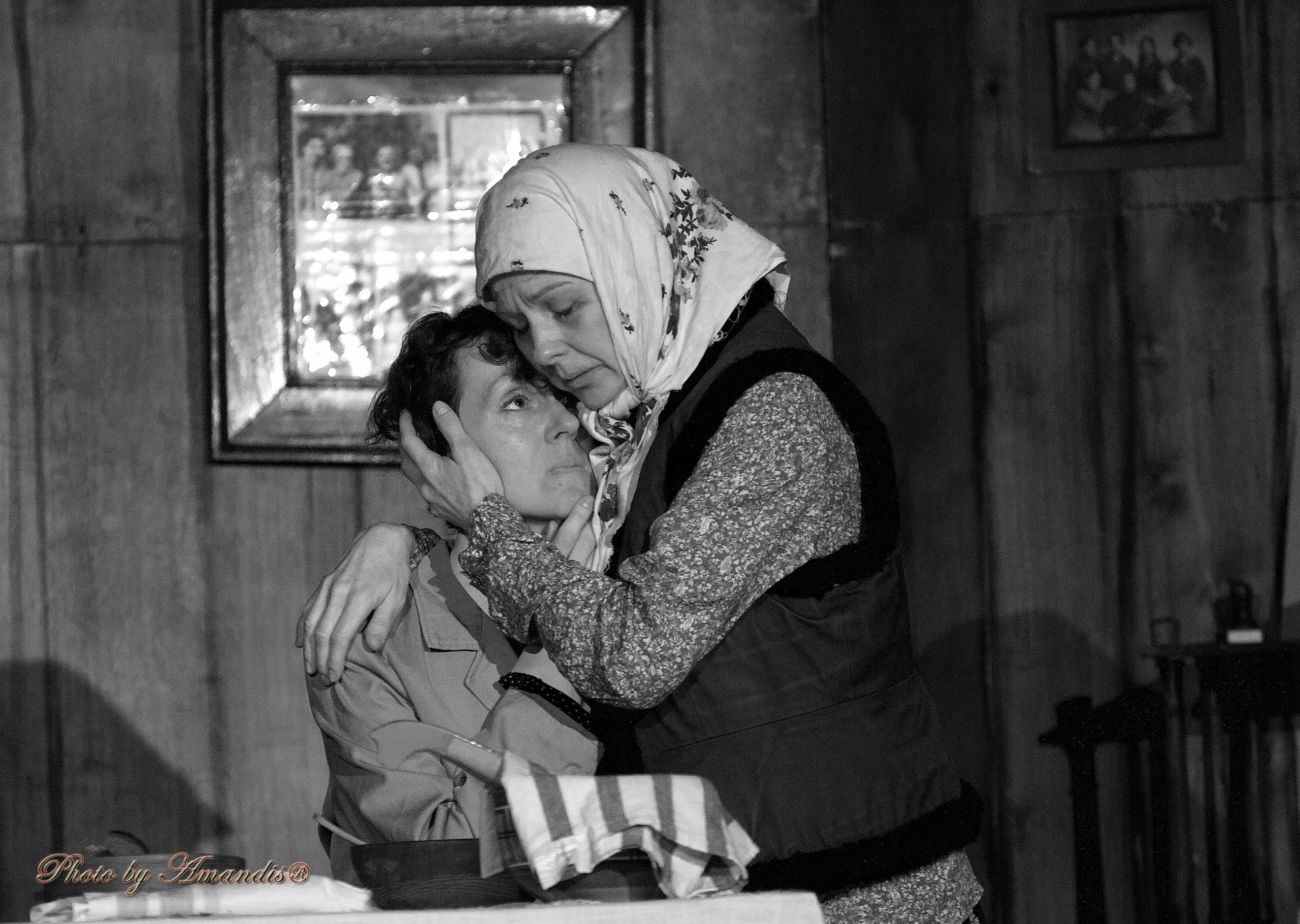 Спектакль «И пробил час.». Репортажная съемка в Москве и области. Анималистика