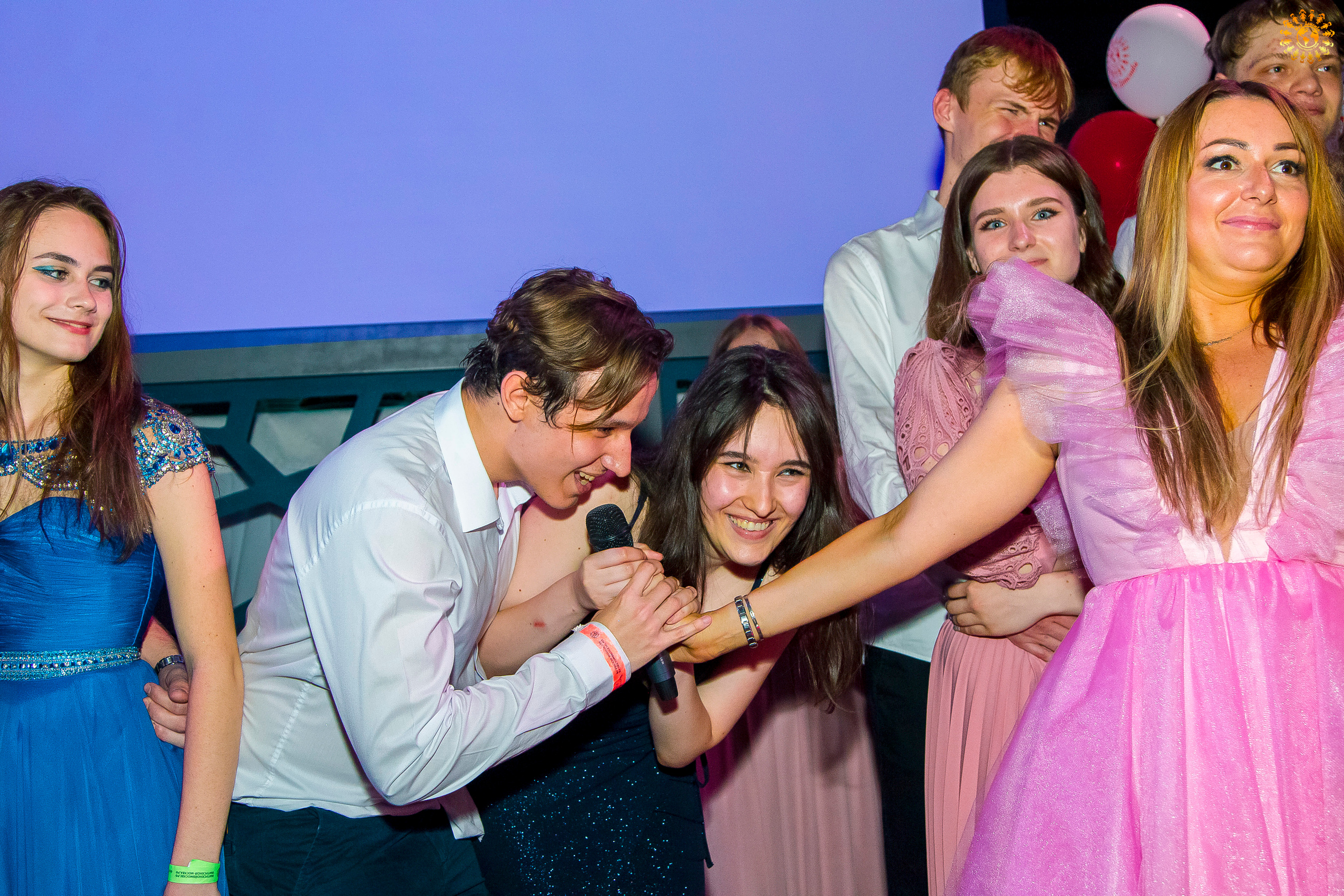 Выпускной 2022 (Москва, ресторан «Времена года»). Репортажная съемка в Москве и области. Анималистика