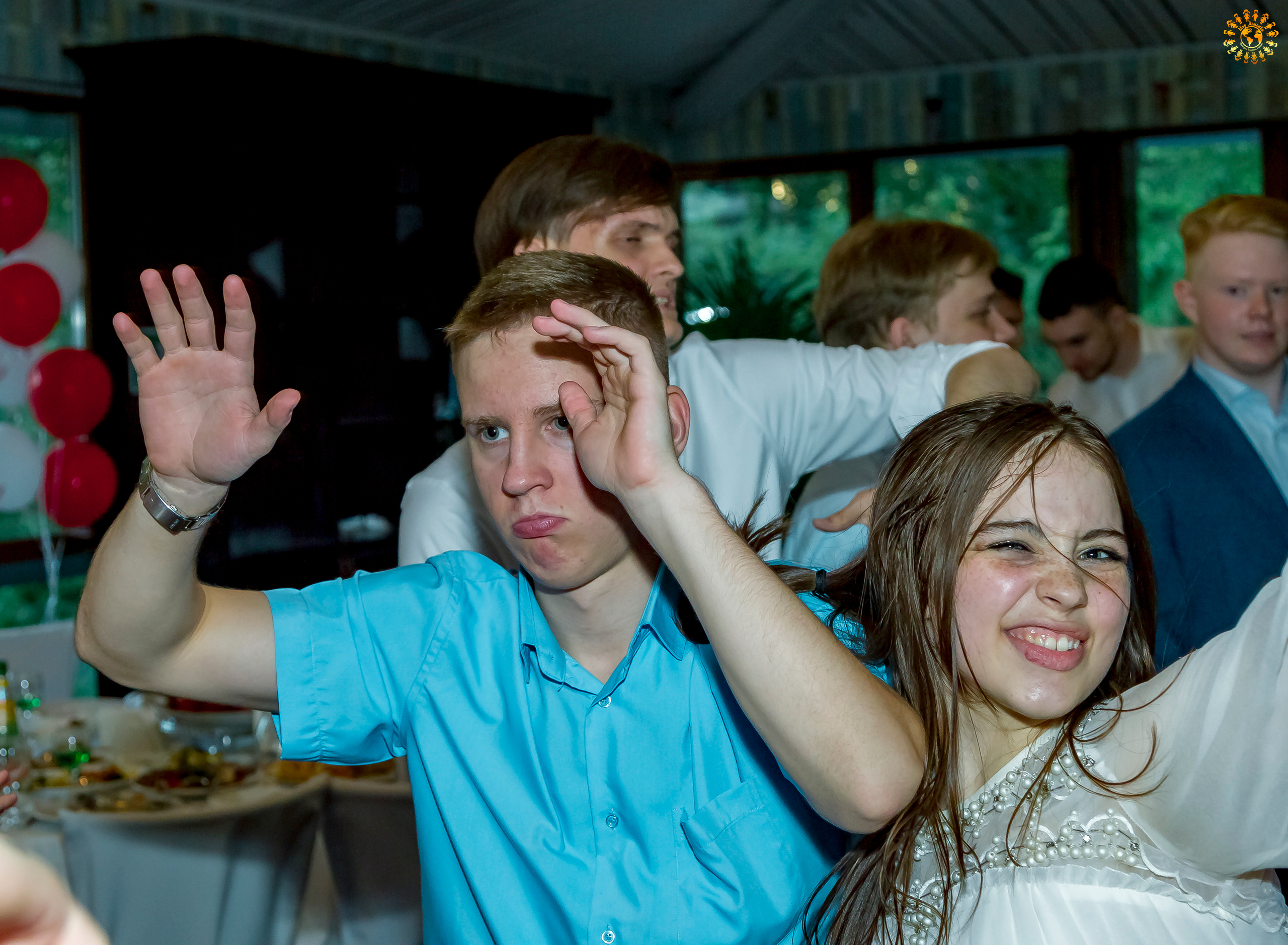 Выпускной 2022 (Москва, ресторан «Времена года»). Репортажная съемка в Москве и области. Анималистика