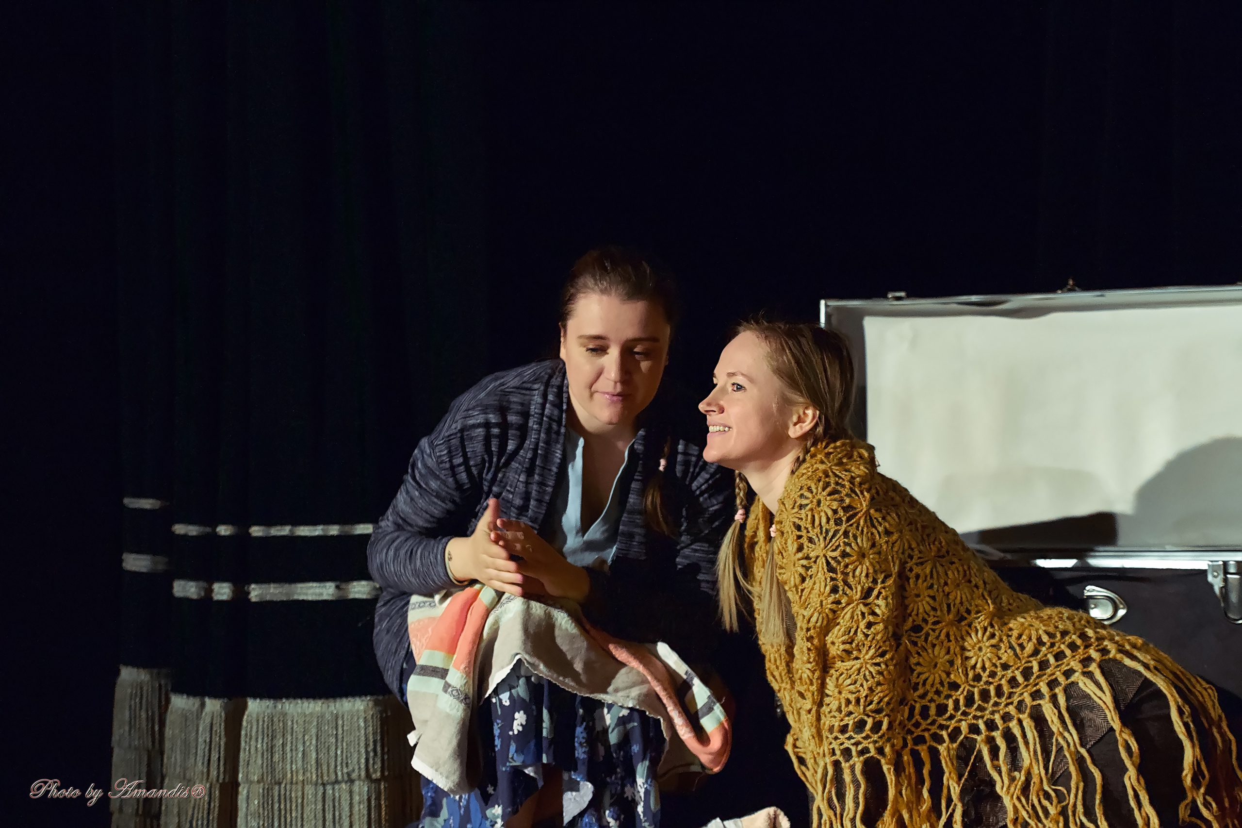 Спектакль «И пробил час.». Репортажная съемка в Москве и области. Анималистика