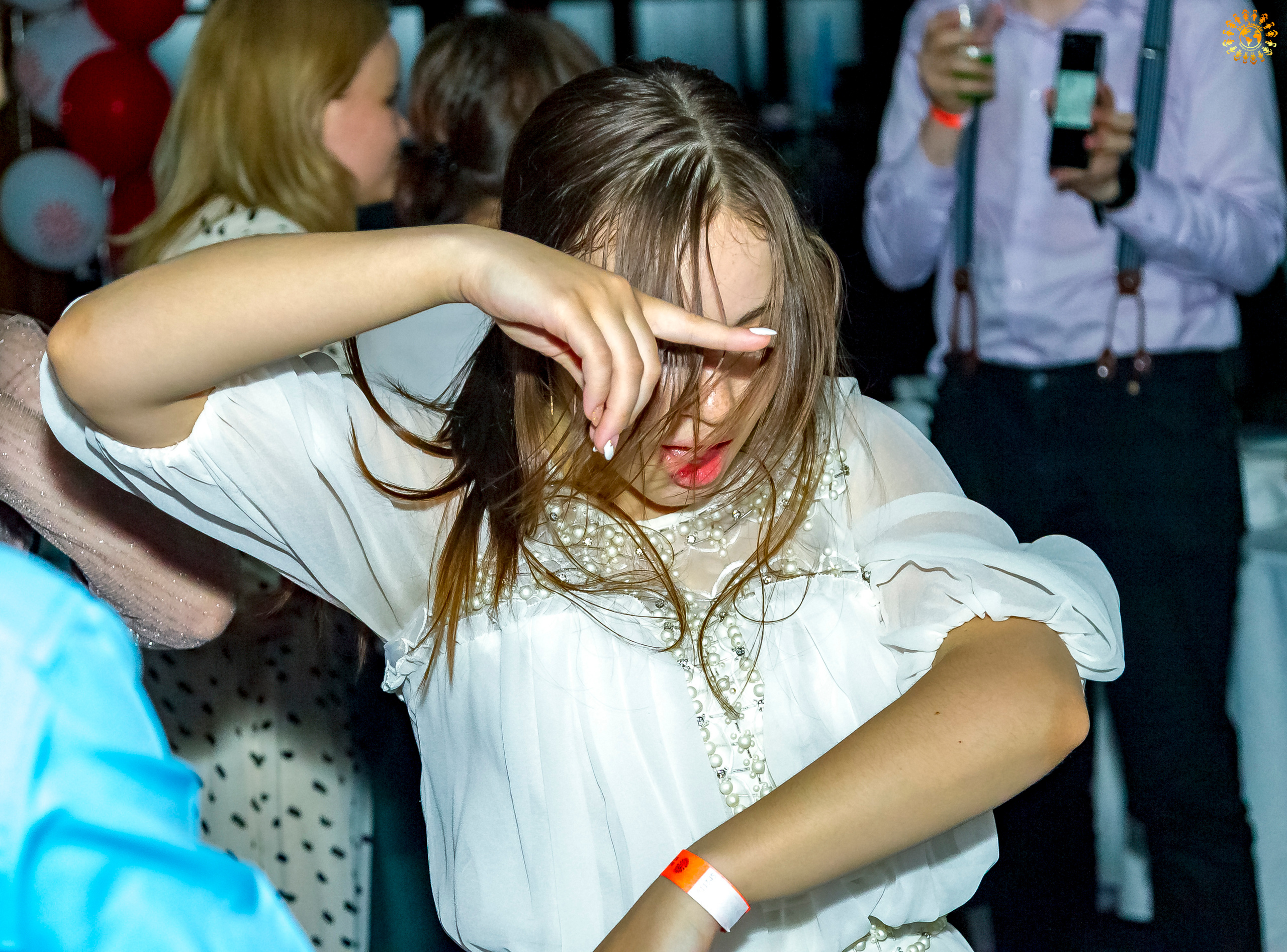 Выпускной 2022 (Москва, ресторан «Времена года»). Репортажная съемка в Москве и области. Анималистика