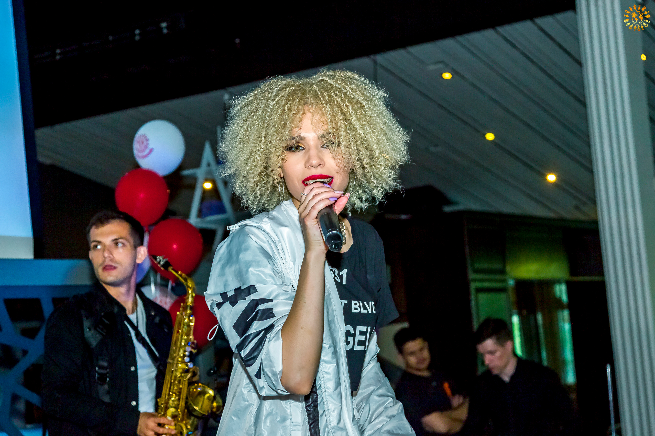 Выпускной 2022 (Москва, ресторан «Времена года»). Репортажная съемка в Москве и области. Анималистика