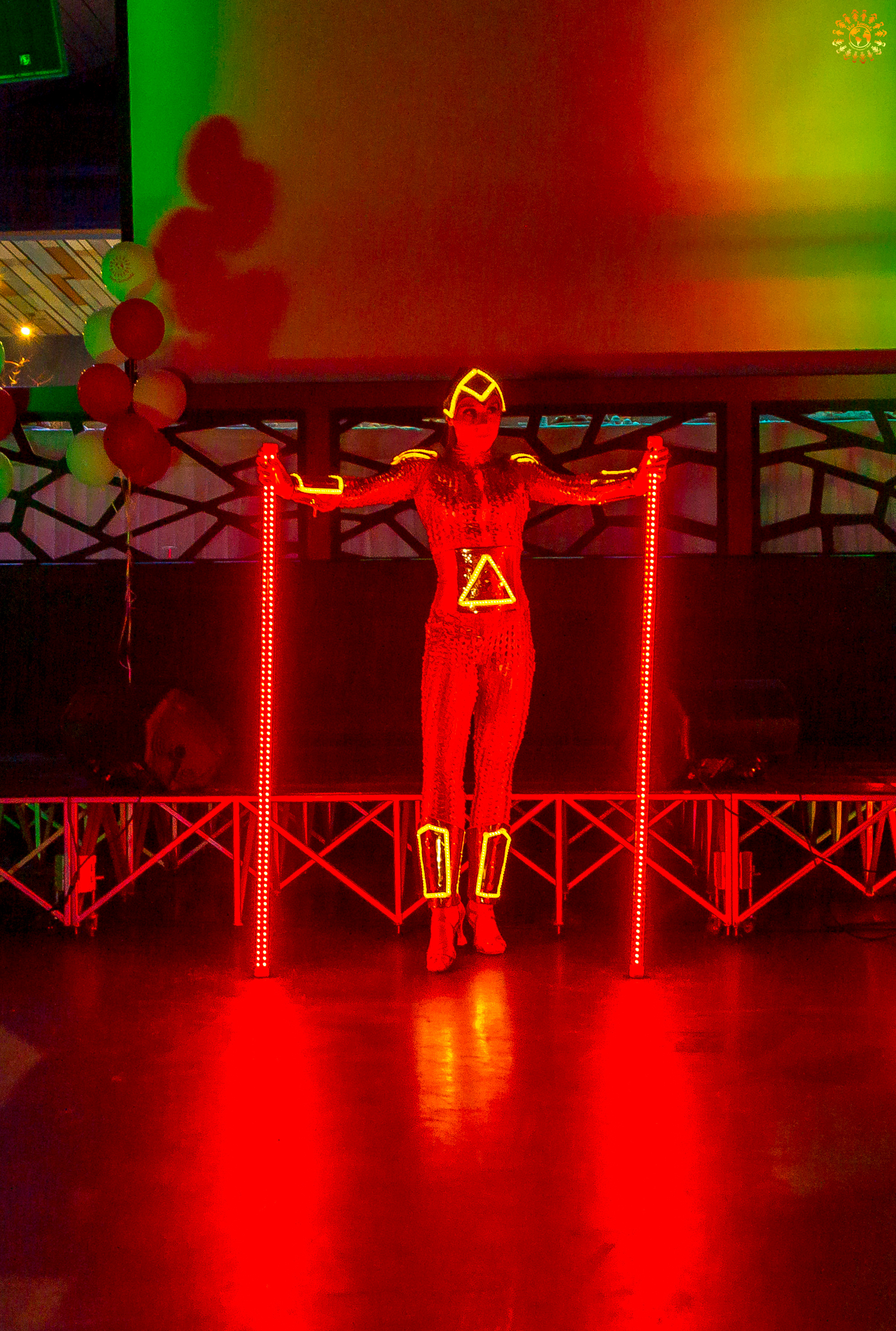 Выпускной 2022 (Москва, ресторан «Времена года»). Репортажная съемка в Москве и области. Анималистика