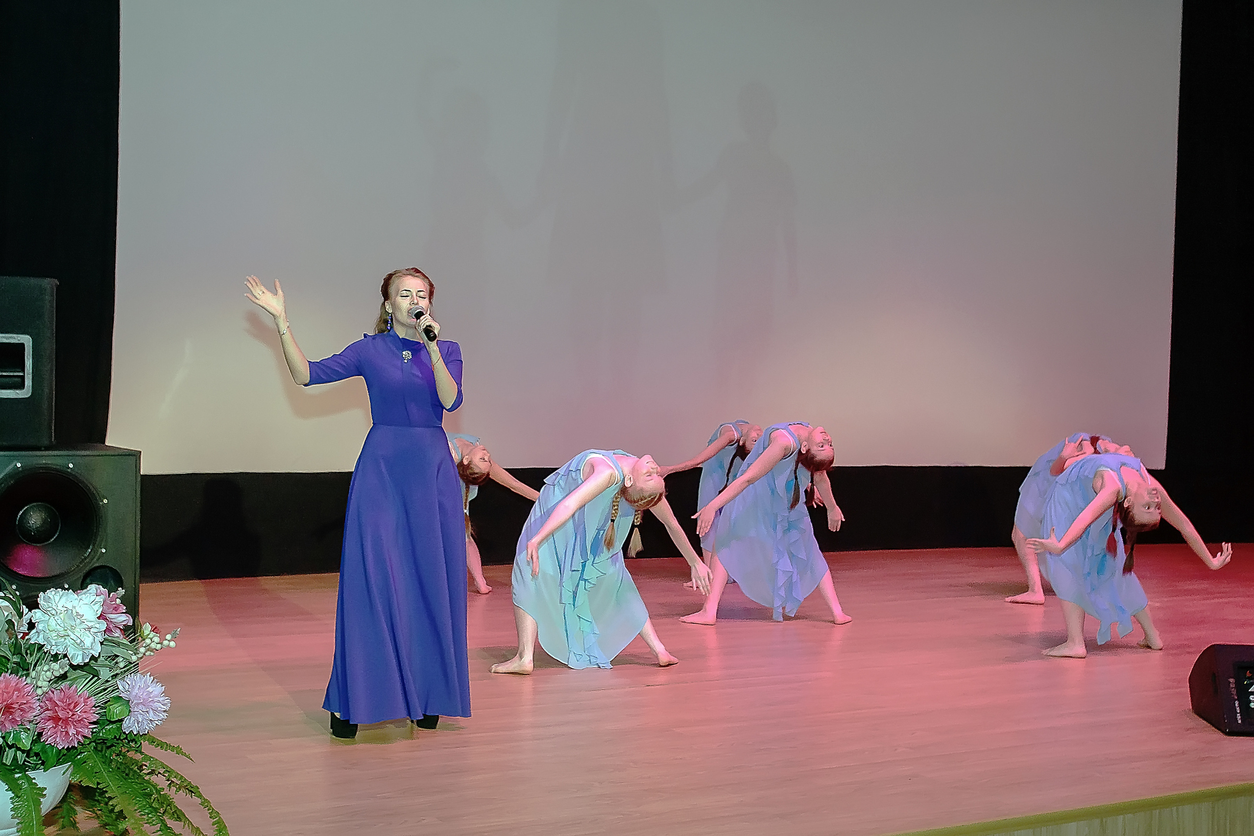 Отчетный концерт молодых творческих коллективов. Репортажная съемка в Москве и области. Анималистика