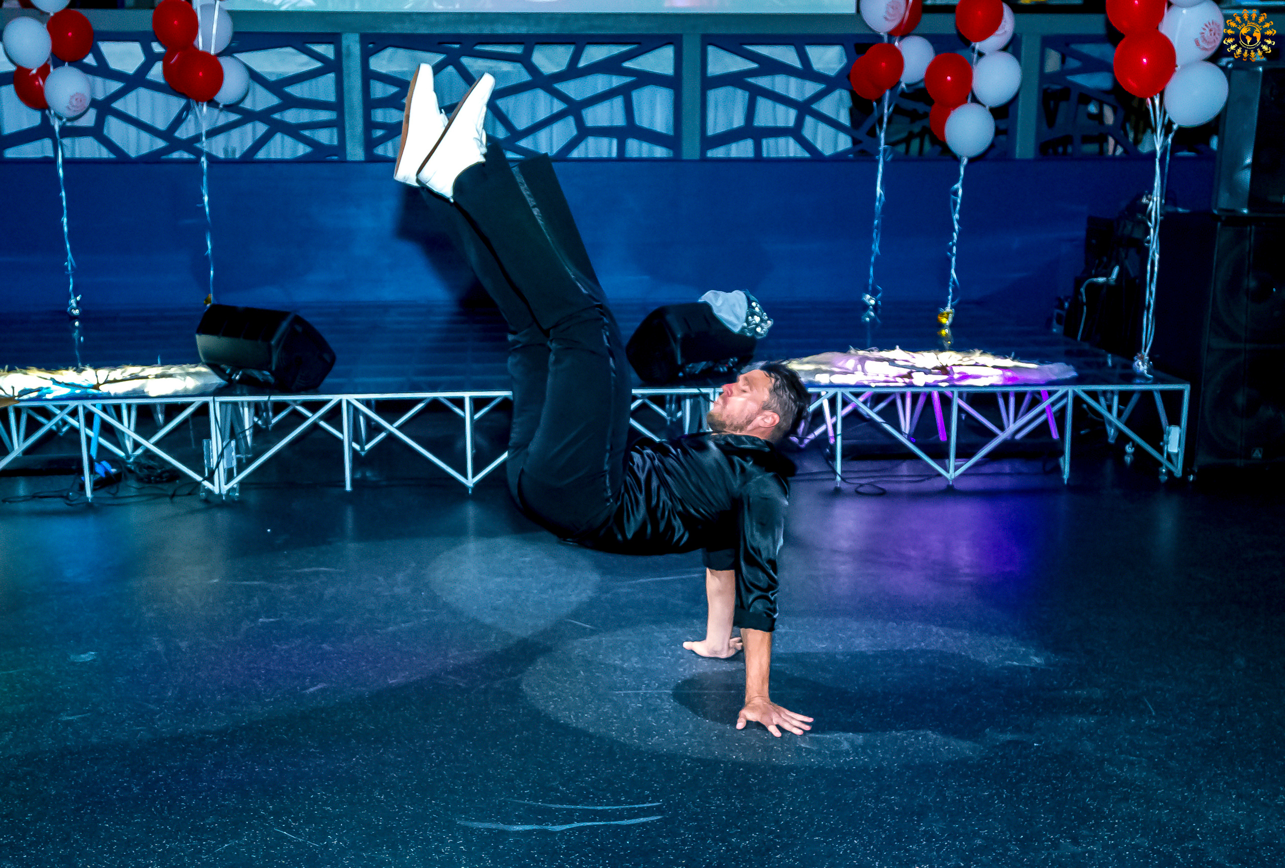 Выпускной 2022 (Москва, ресторан «Времена года»). Репортажная съемка в Москве и области. Анималистика