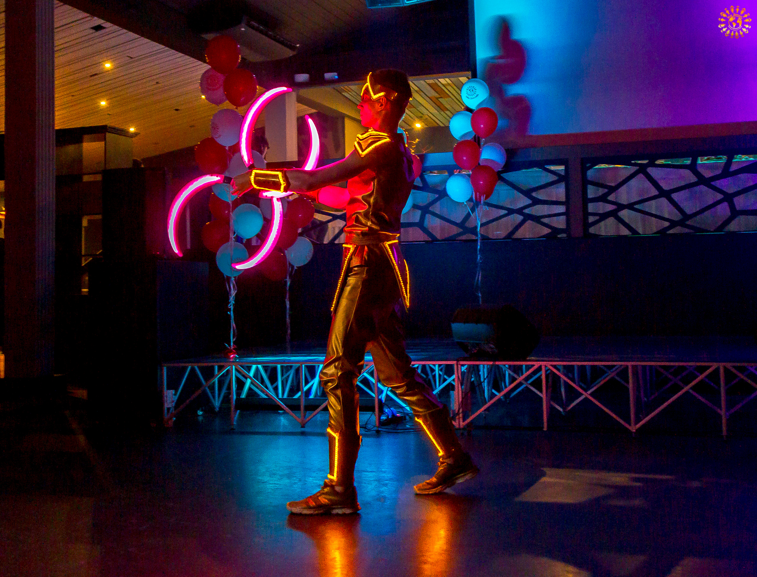 Выпускной 2022 (Москва, ресторан «Времена года»). Репортажная съемка в Москве и области. Анималистика