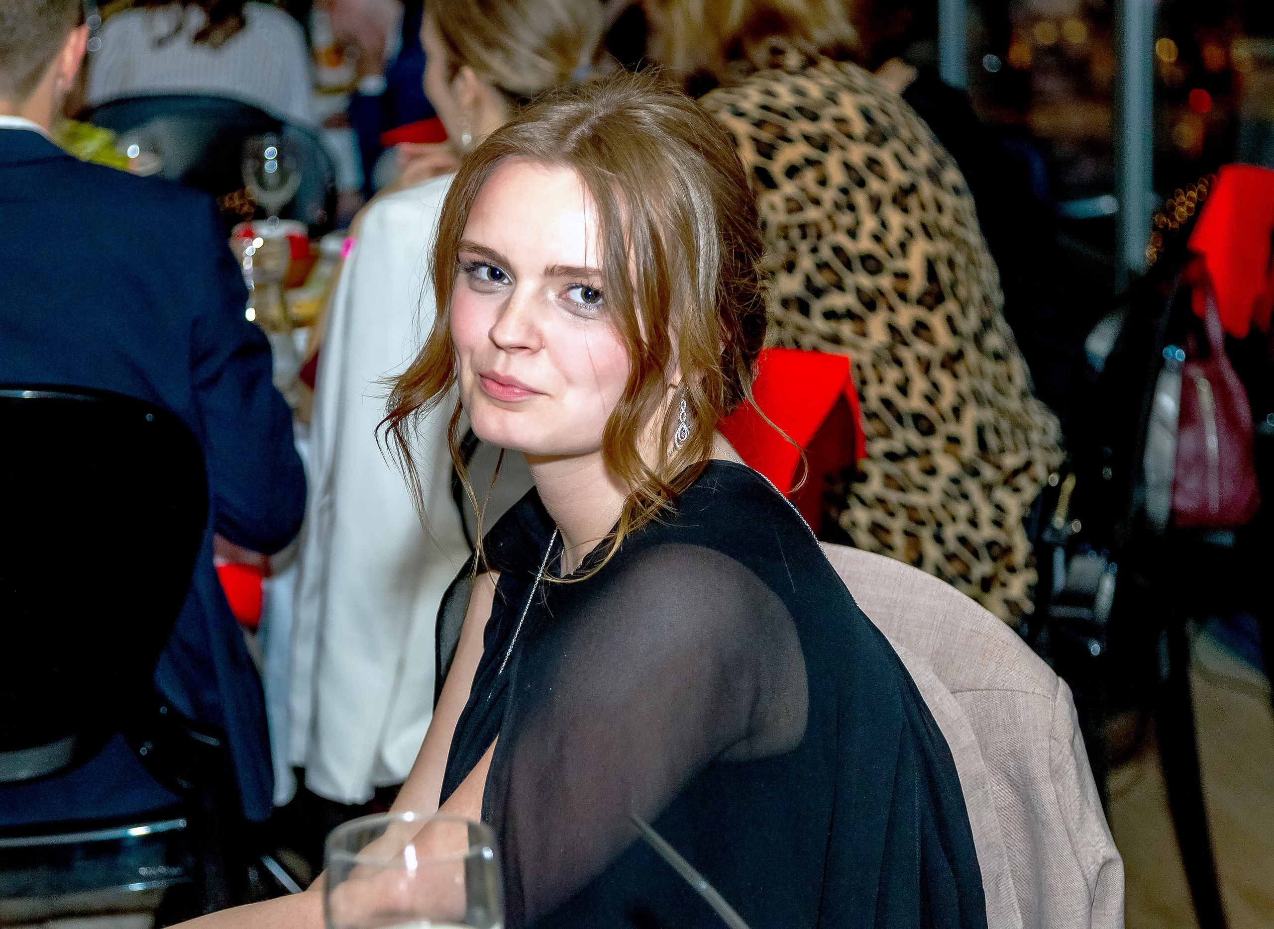 Случайные женские портреты. Репортажная съемка в Москве и области. Анималистика