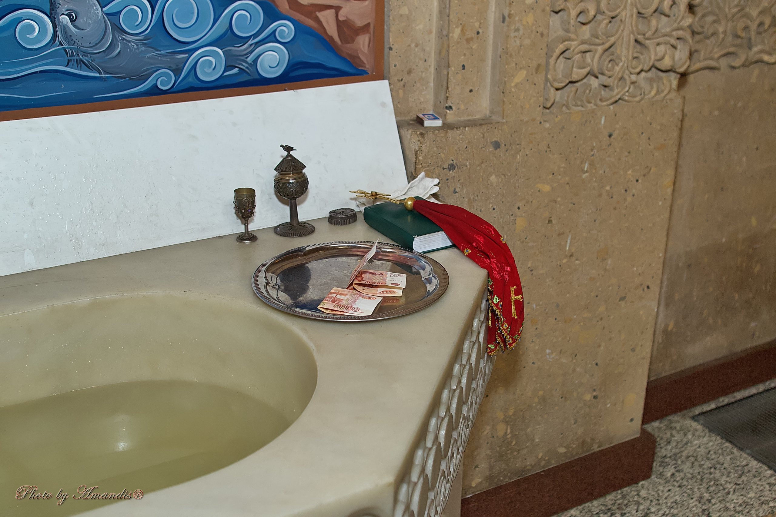 Крещение в армянской церкви. Репортажная съемка в Москве и области. Анималистика