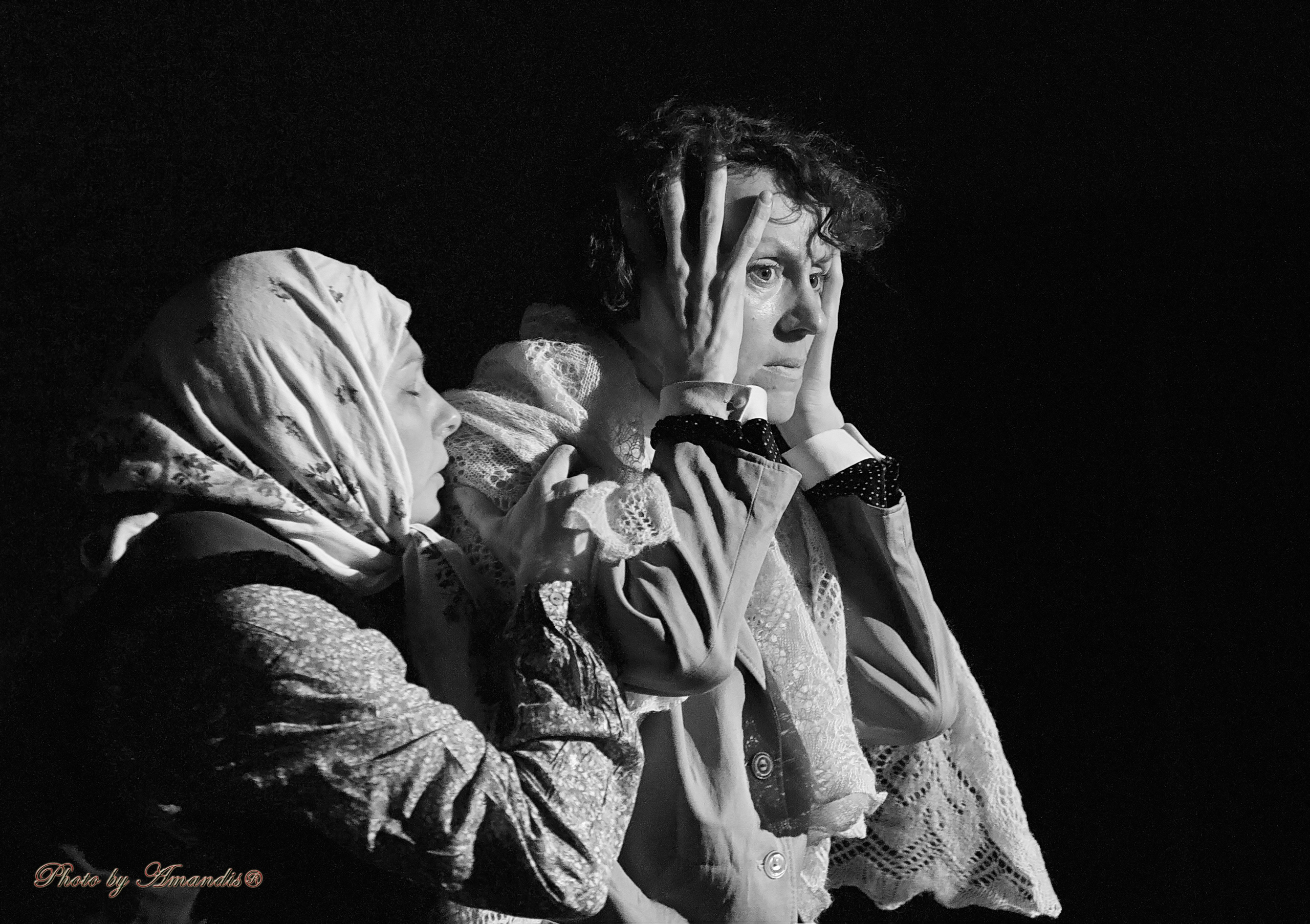 Спектакль «И пробил час.». Репортажная съемка в Москве и области. Анималистика