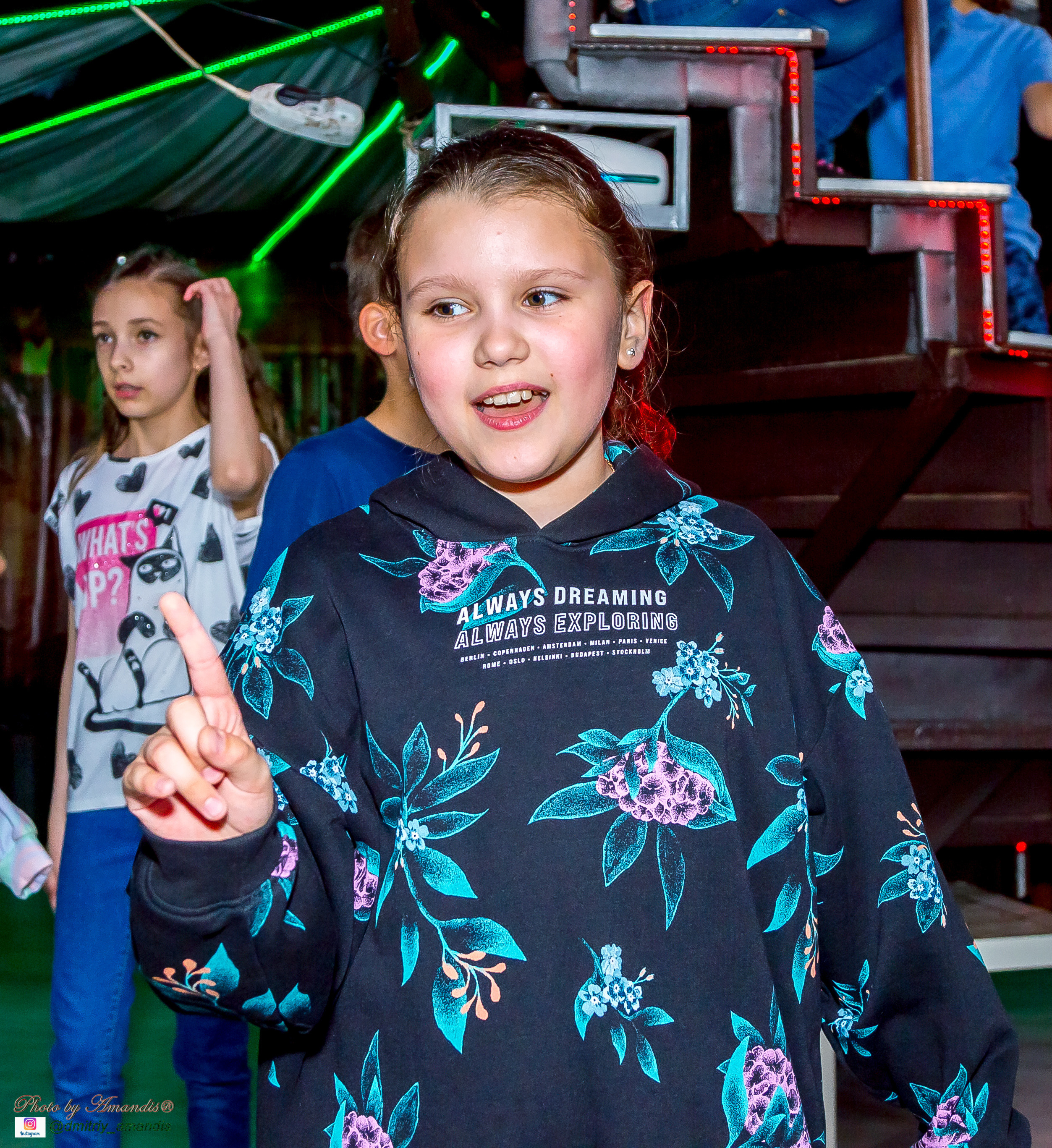 Выпускной 2022. Репортажная съемка в Москве и области. Анималистика