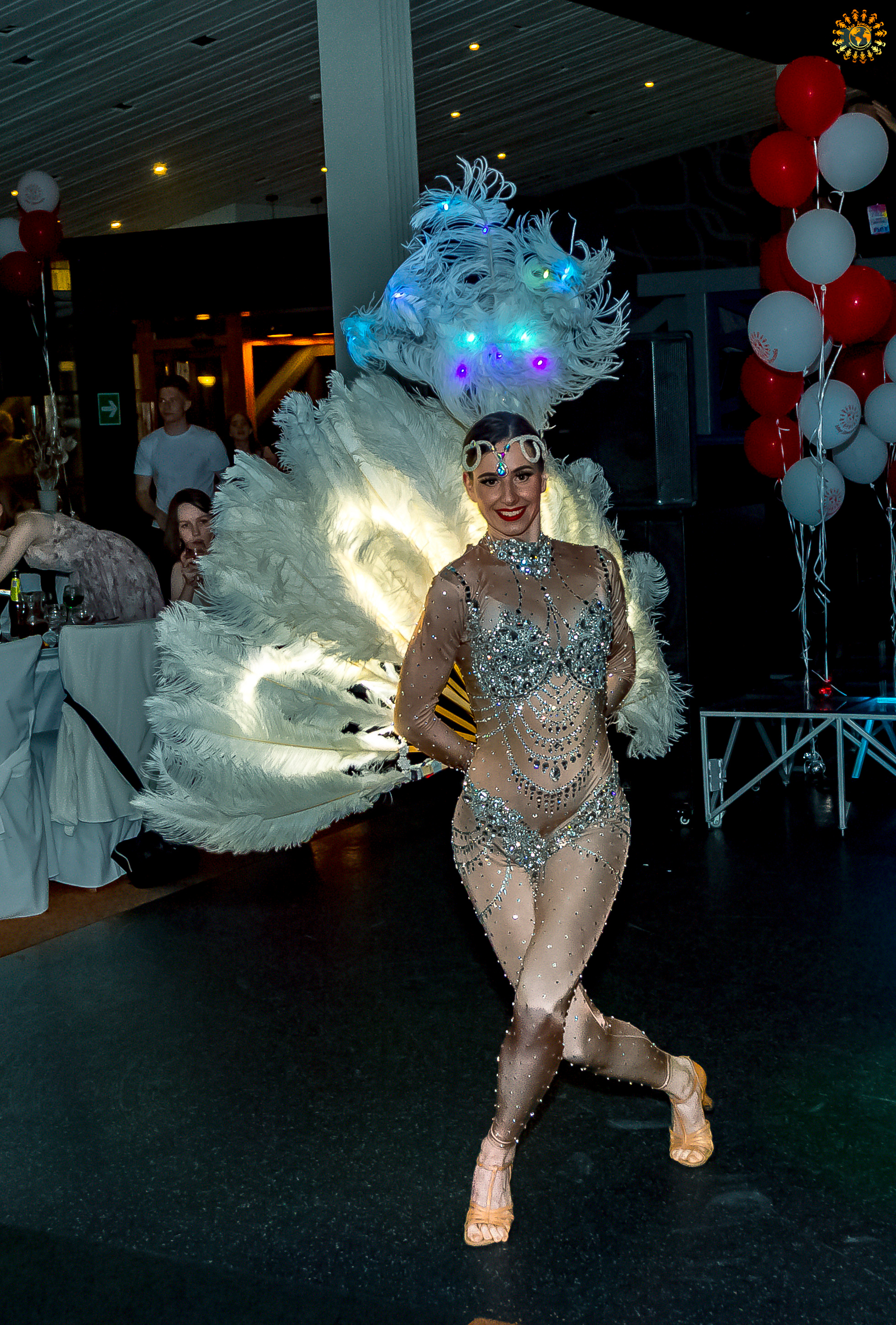 Выпускной 2022 (Москва, ресторан «Времена года»). Репортажная съемка в Москве и области. Анималистика