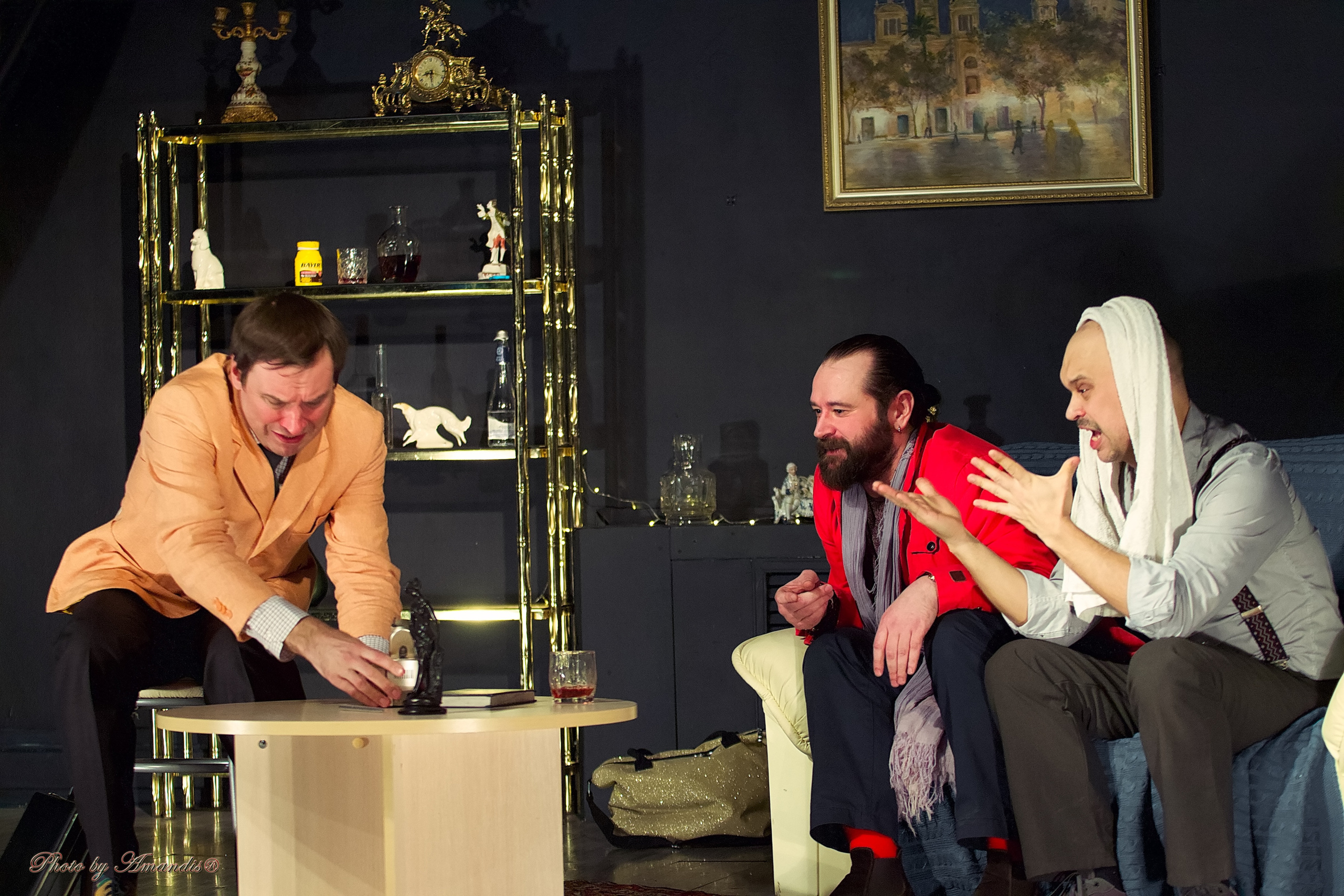 Спектакль «Ужин с дураком». Репортажная съемка в Москве и области. Анималистика