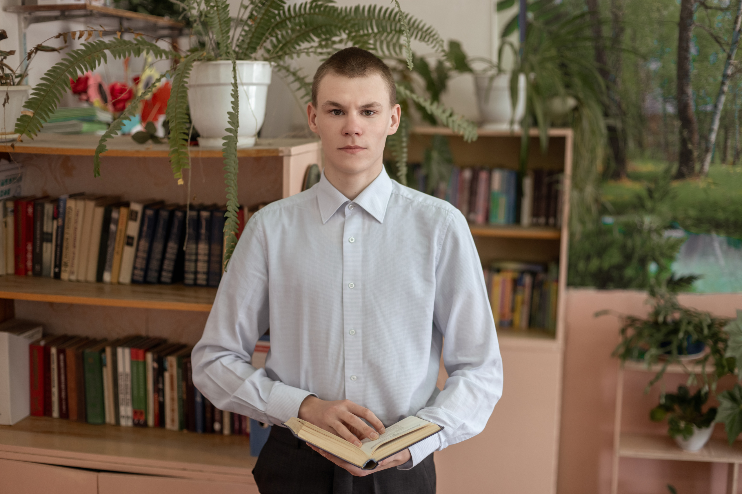 11 кл сош 10 сьемка для альбома. Ольга Плаксина фотограф в Саратове