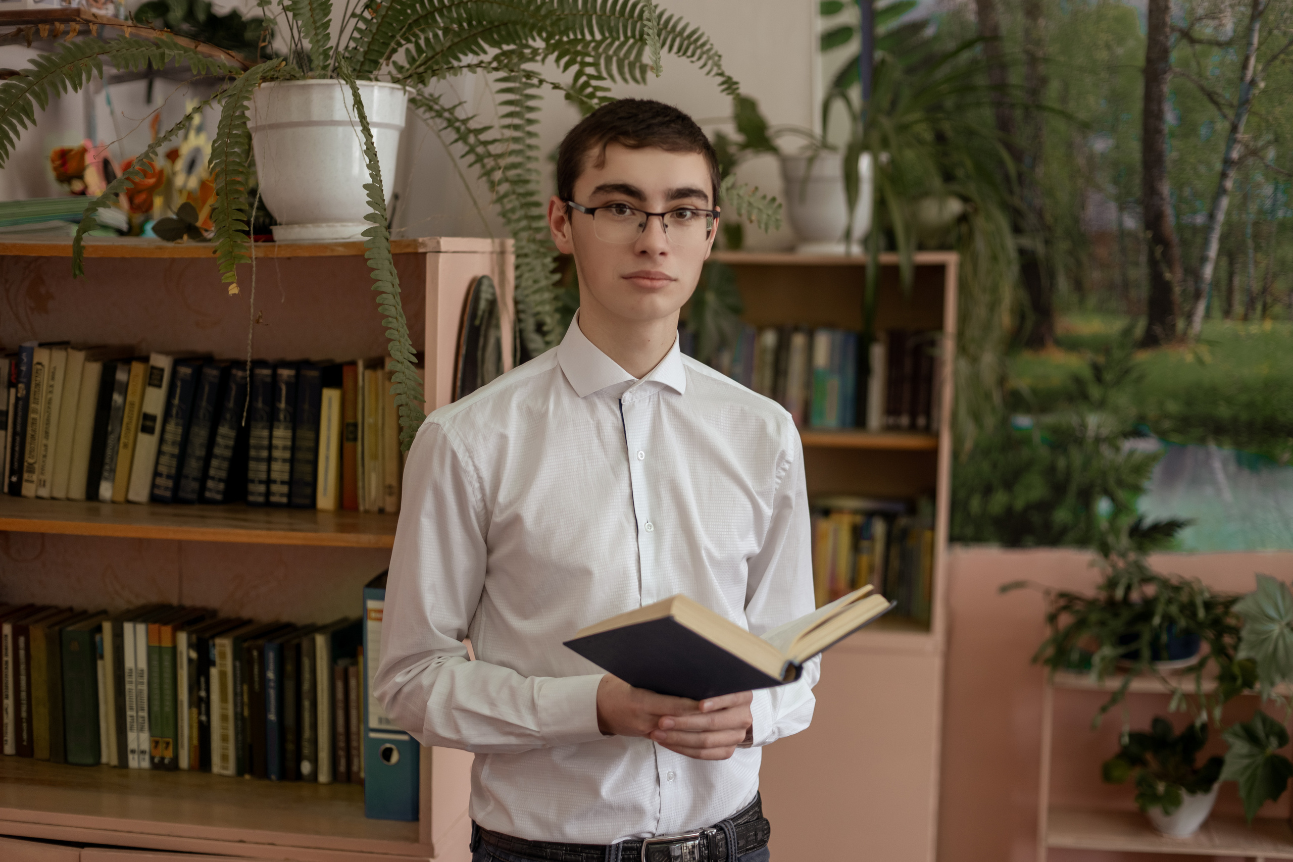 11 кл сош 10 сьемка для альбома. Ольга Плаксина фотограф в Саратове