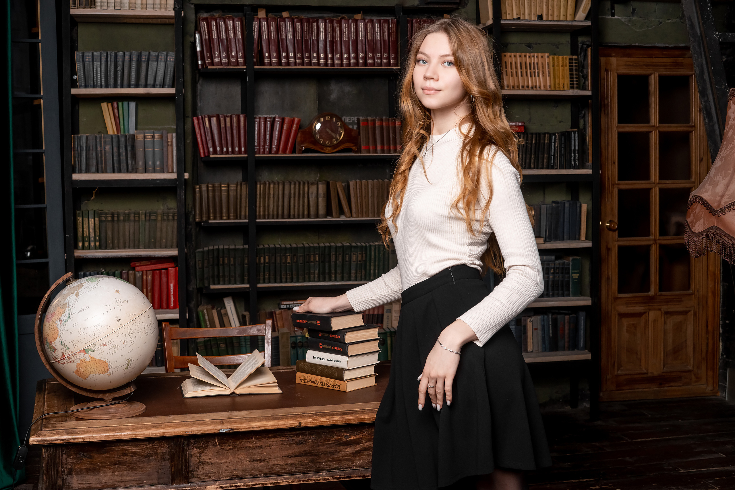 СТУДИЯ «Культура» сьемка для альбома СОШ 57 -11кл. Ольга Плаксина фотограф в Саратове