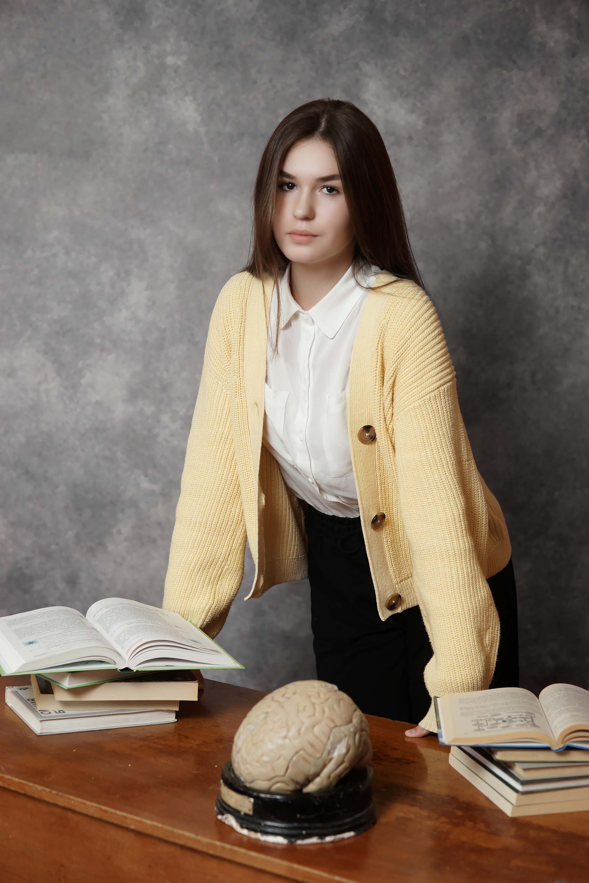 11 класс- СОШ 8 — выпуск 2022 — съёмка для альбома. Ольга Плаксина фотограф в Саратове