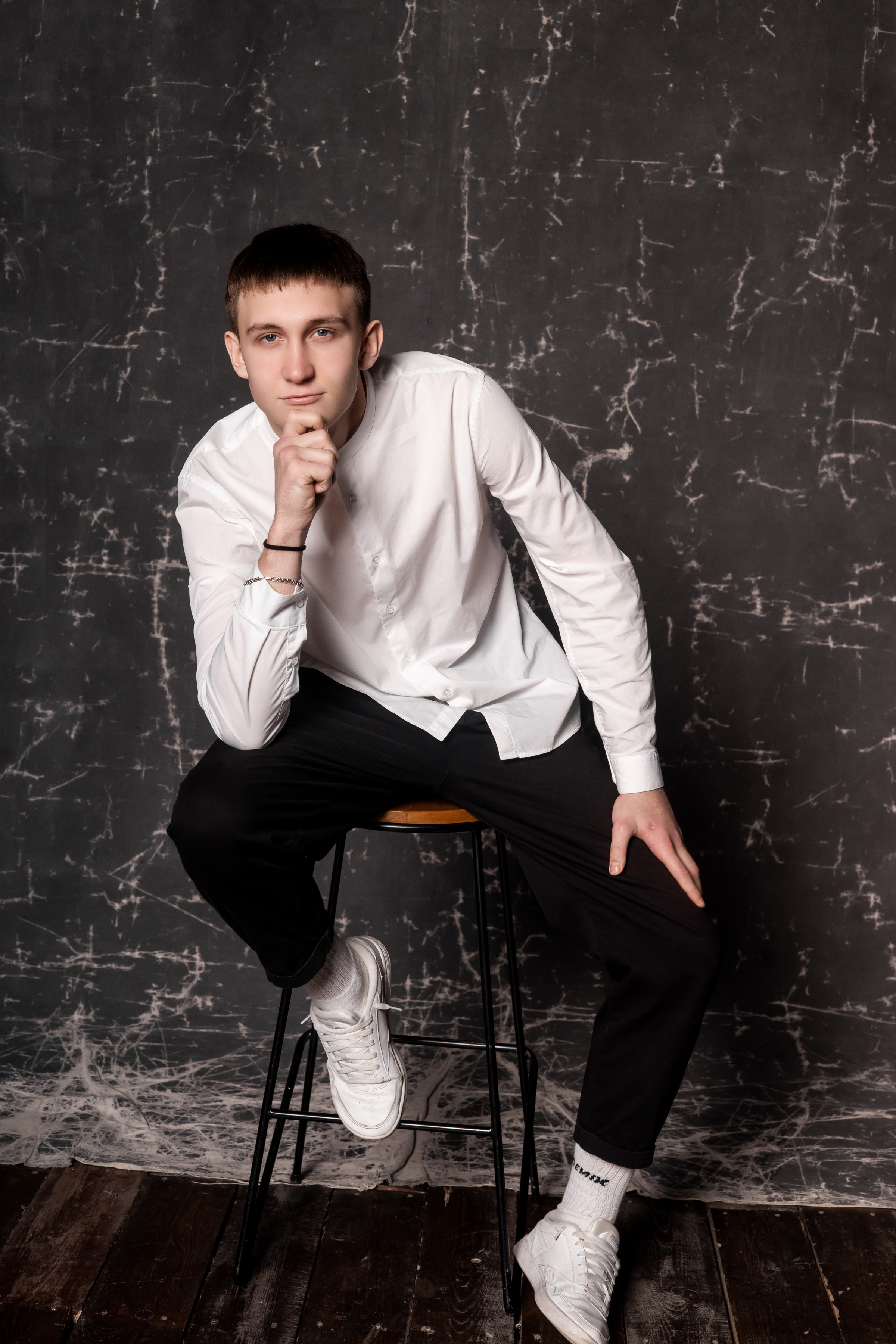 СТУДИЯ «Культура» сьемка для альбома СОШ 57 -11кл. Ольга Плаксина фотограф в Саратове