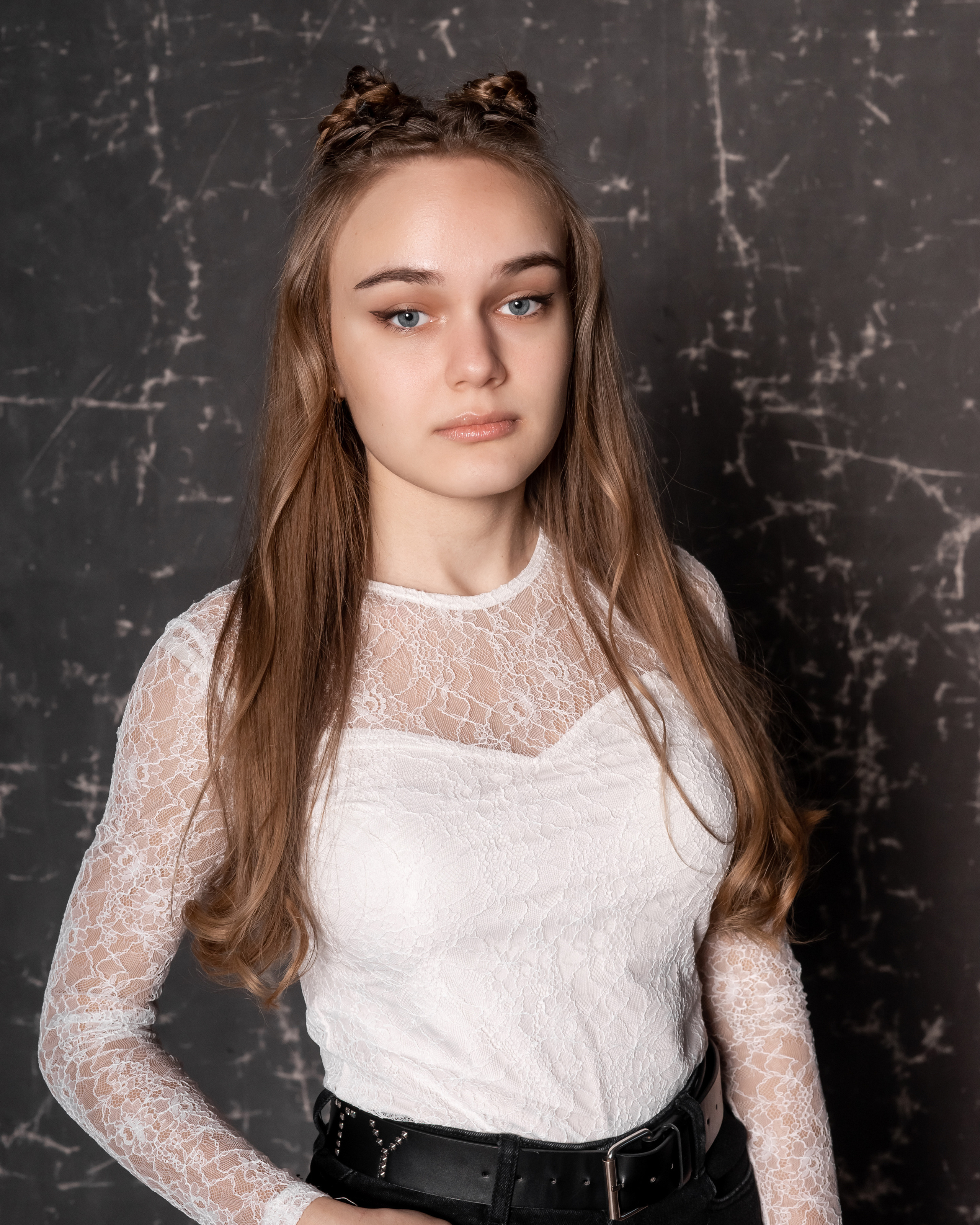 СТУДИЯ «Культура» сьемка для альбома СОШ 57 -11кл. Ольга Плаксина фотограф в Саратове