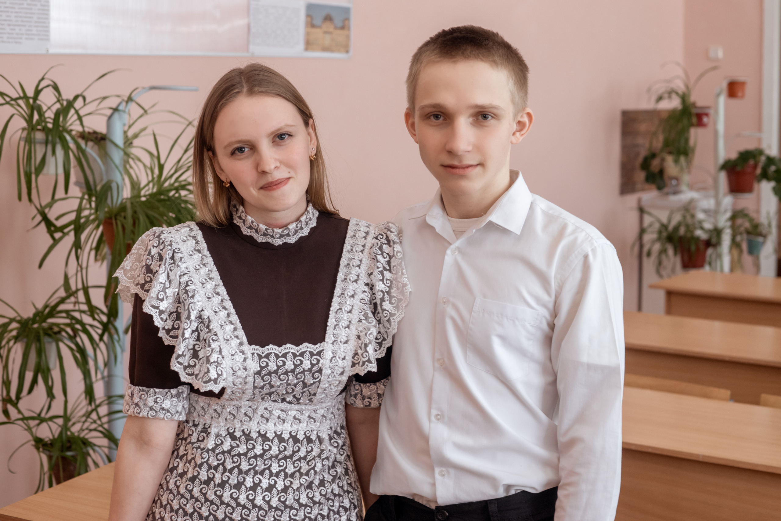 11 кл сош 10 сьемка для альбома. Ольга Плаксина фотограф в Саратове