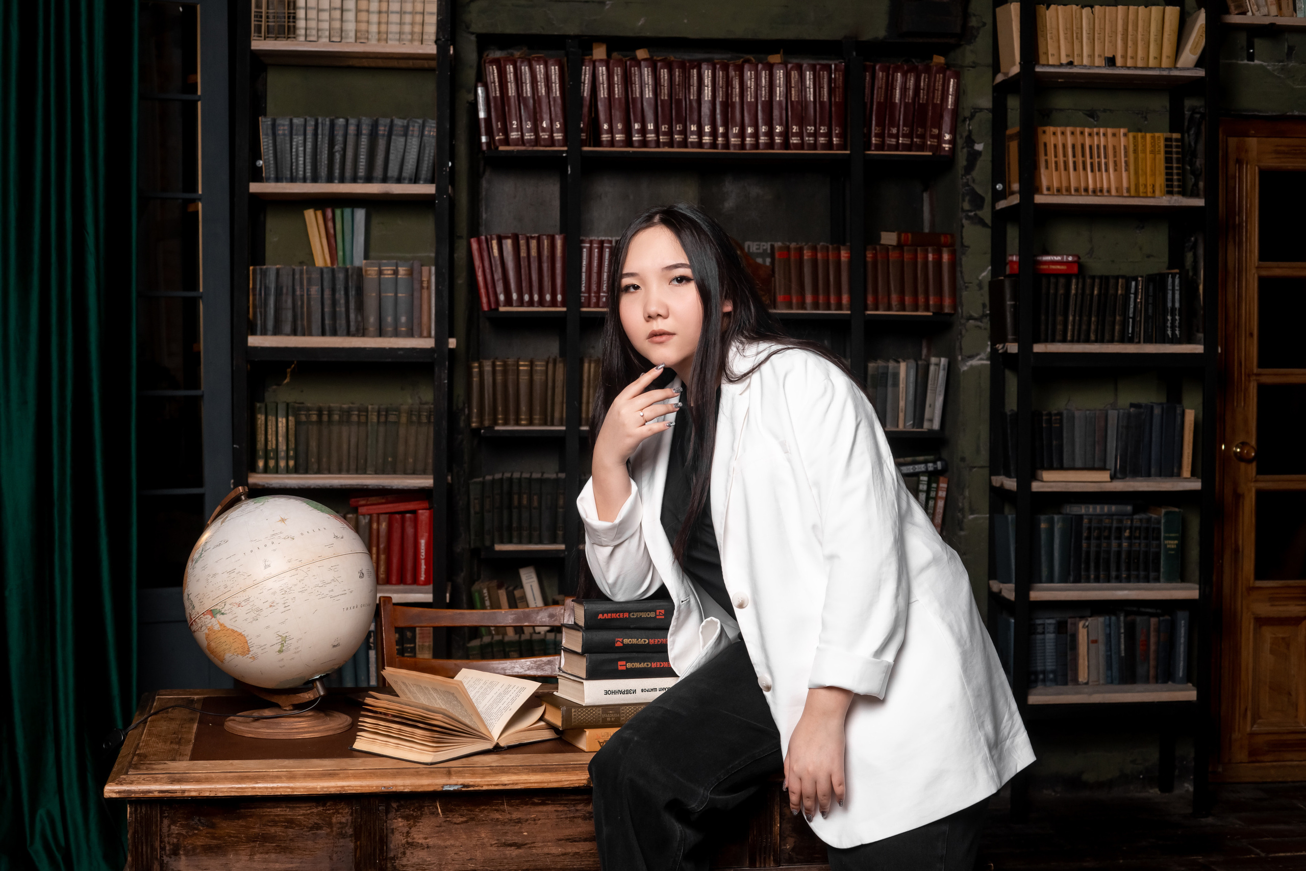 СТУДИЯ «Культура» сьемка для альбома СОШ 57 -11кл. Ольга Плаксина фотограф в Саратове