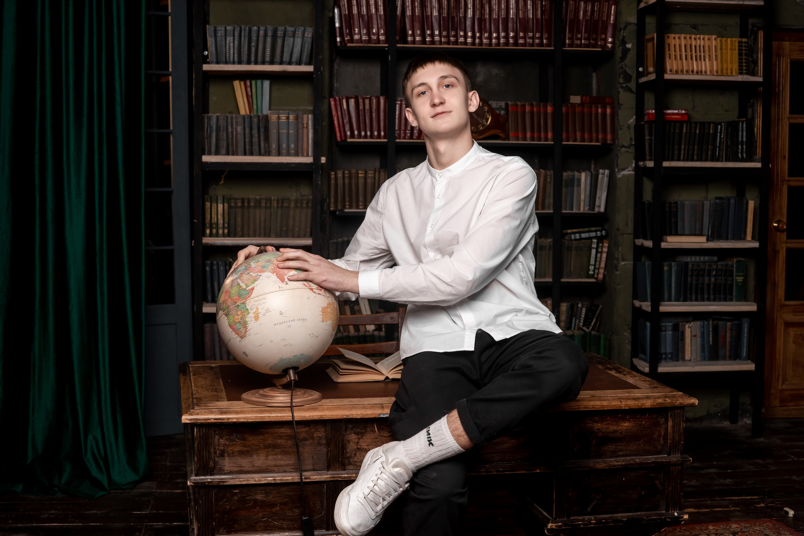 СТУДИЯ «Культура» сьемка для альбома СОШ 57 -11кл. Ольга Плаксина фотограф в Саратове