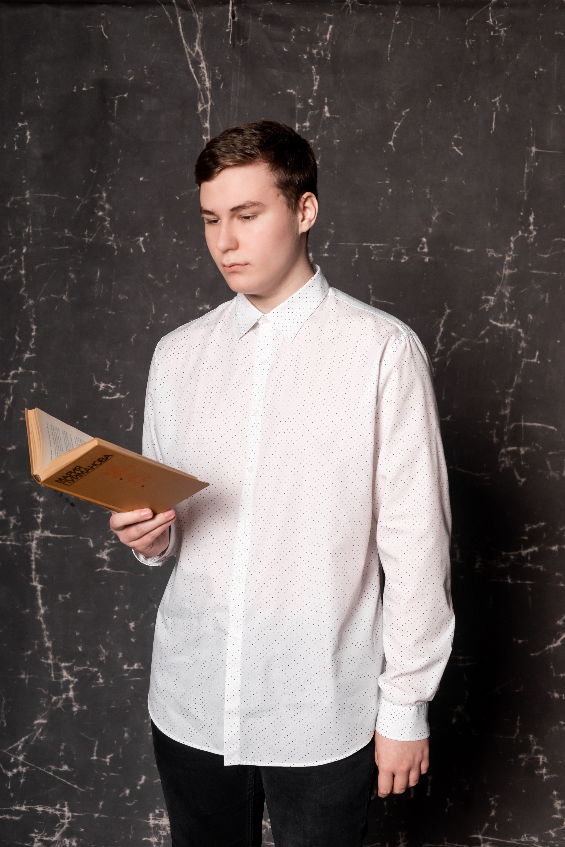 СТУДИЯ «Культура» сьемка для альбома СОШ 57 -11кл. Ольга Плаксина фотограф в Саратове