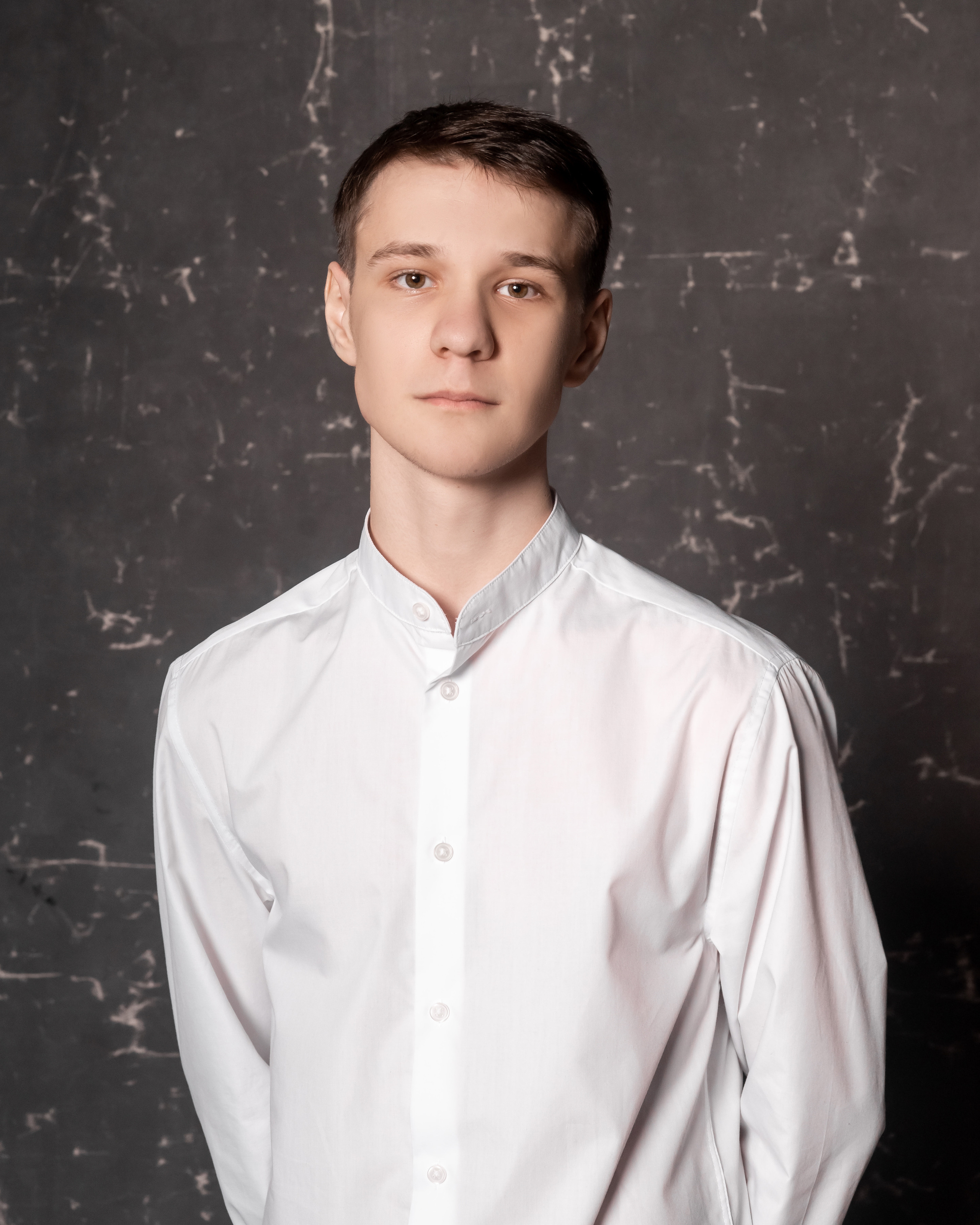 СТУДИЯ «Культура» сьемка для альбома СОШ 57 -11кл. Ольга Плаксина фотограф в Саратове