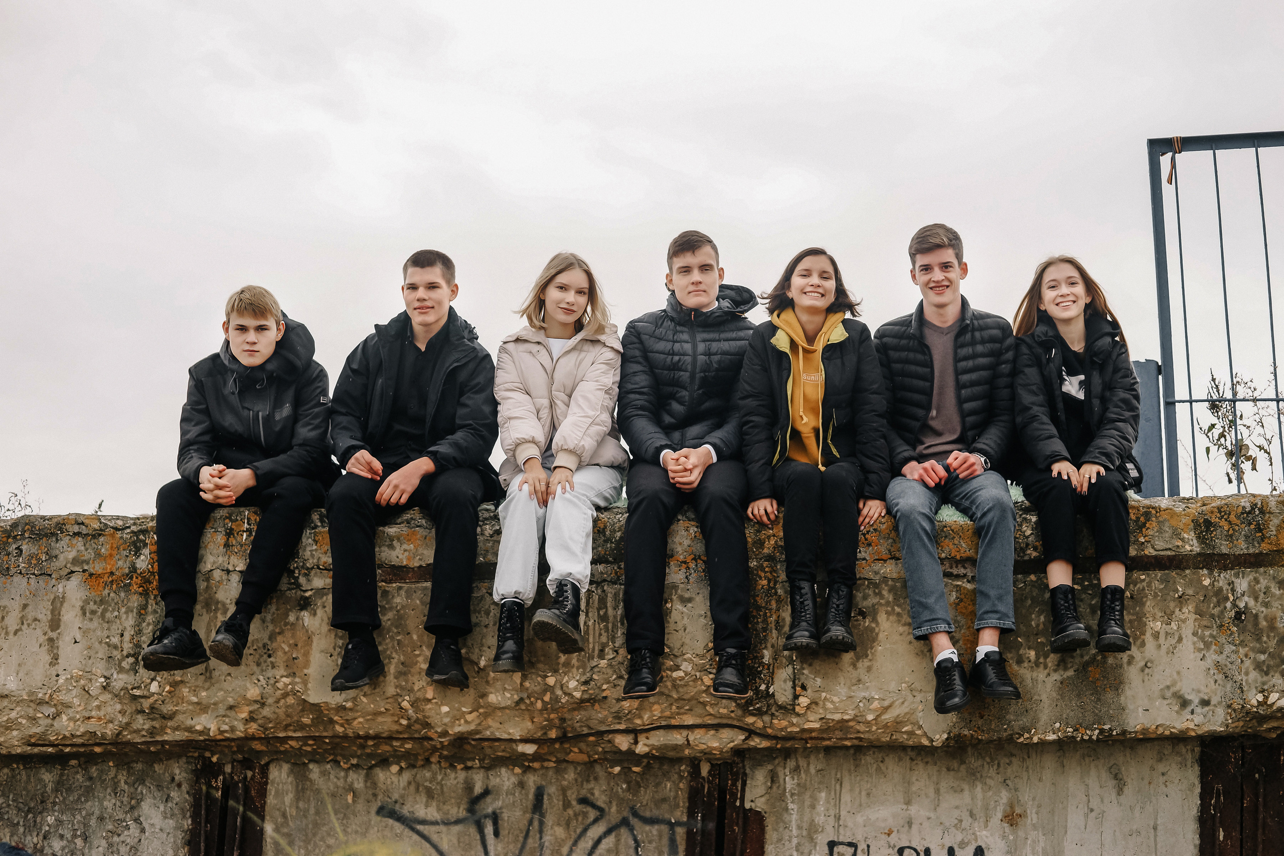 11 класс- СОШ 8 — выпуск 2022 — съёмка для альбома. Ольга Плаксина фотограф в Саратове