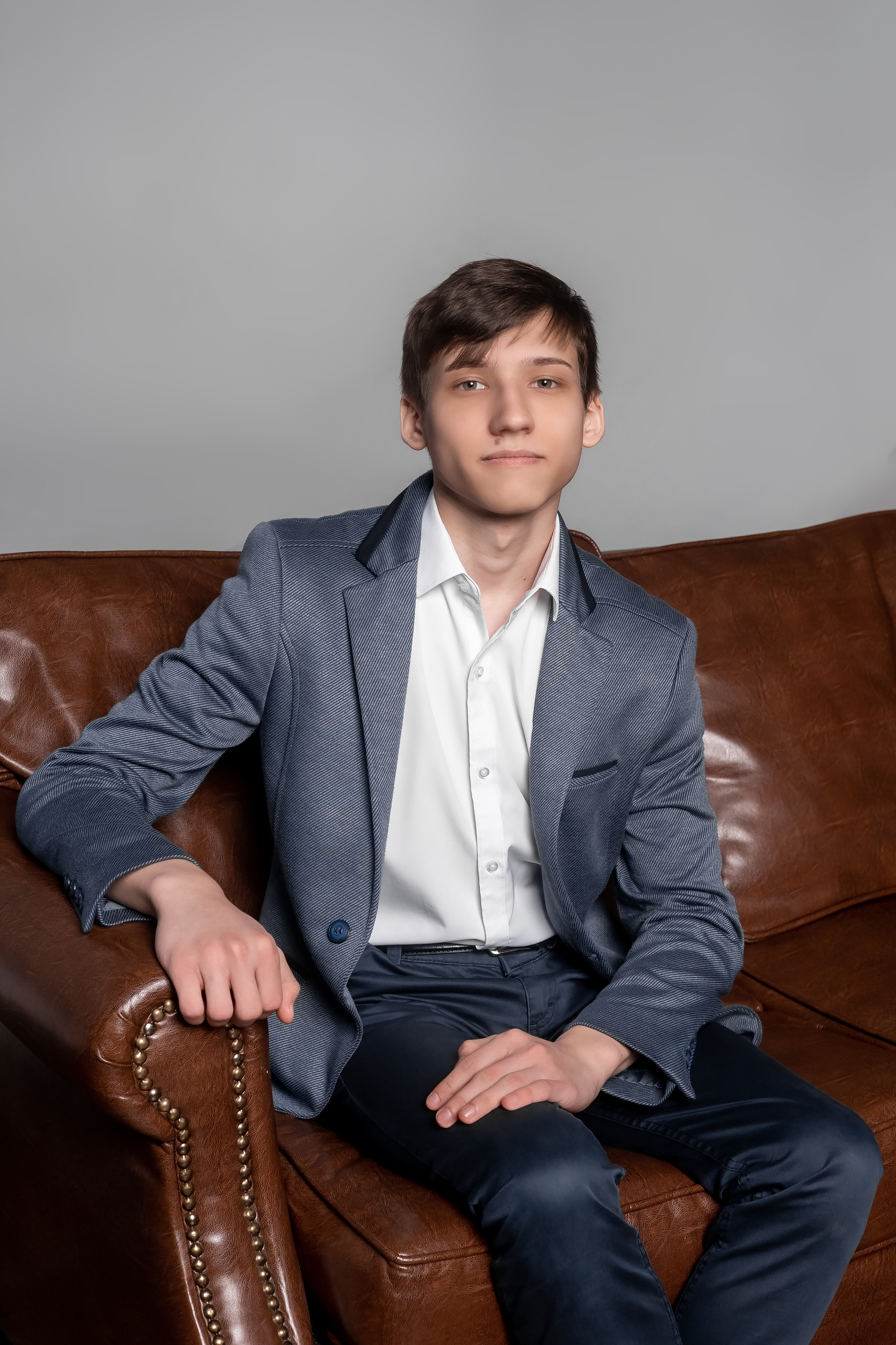 СТУДИЯ «Культура» сьемка для альбома СОШ 57 -11кл. Ольга Плаксина фотограф в Саратове