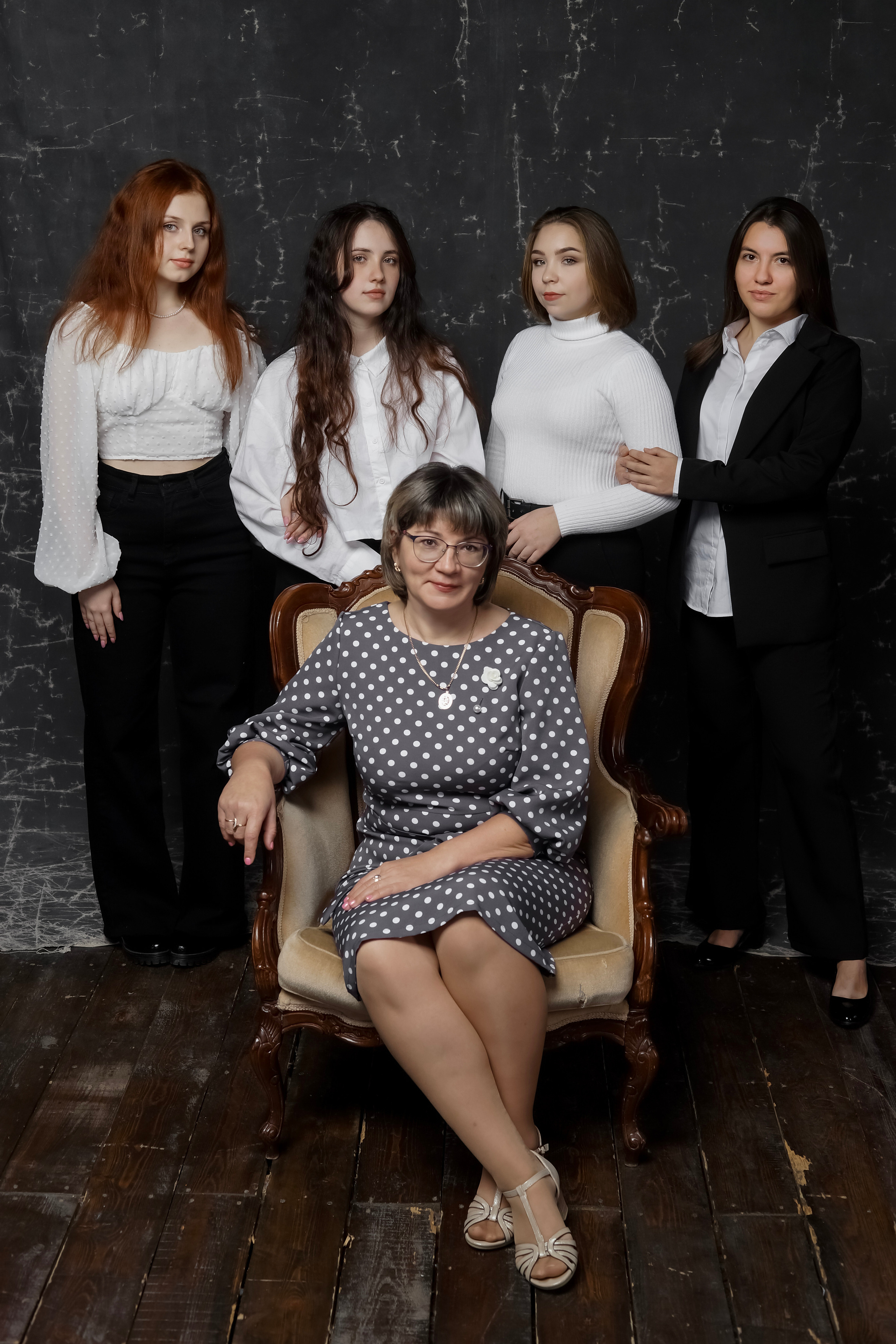 Съёмка для альбома В студии «Культура». Ольга Плаксина фотограф в Саратове