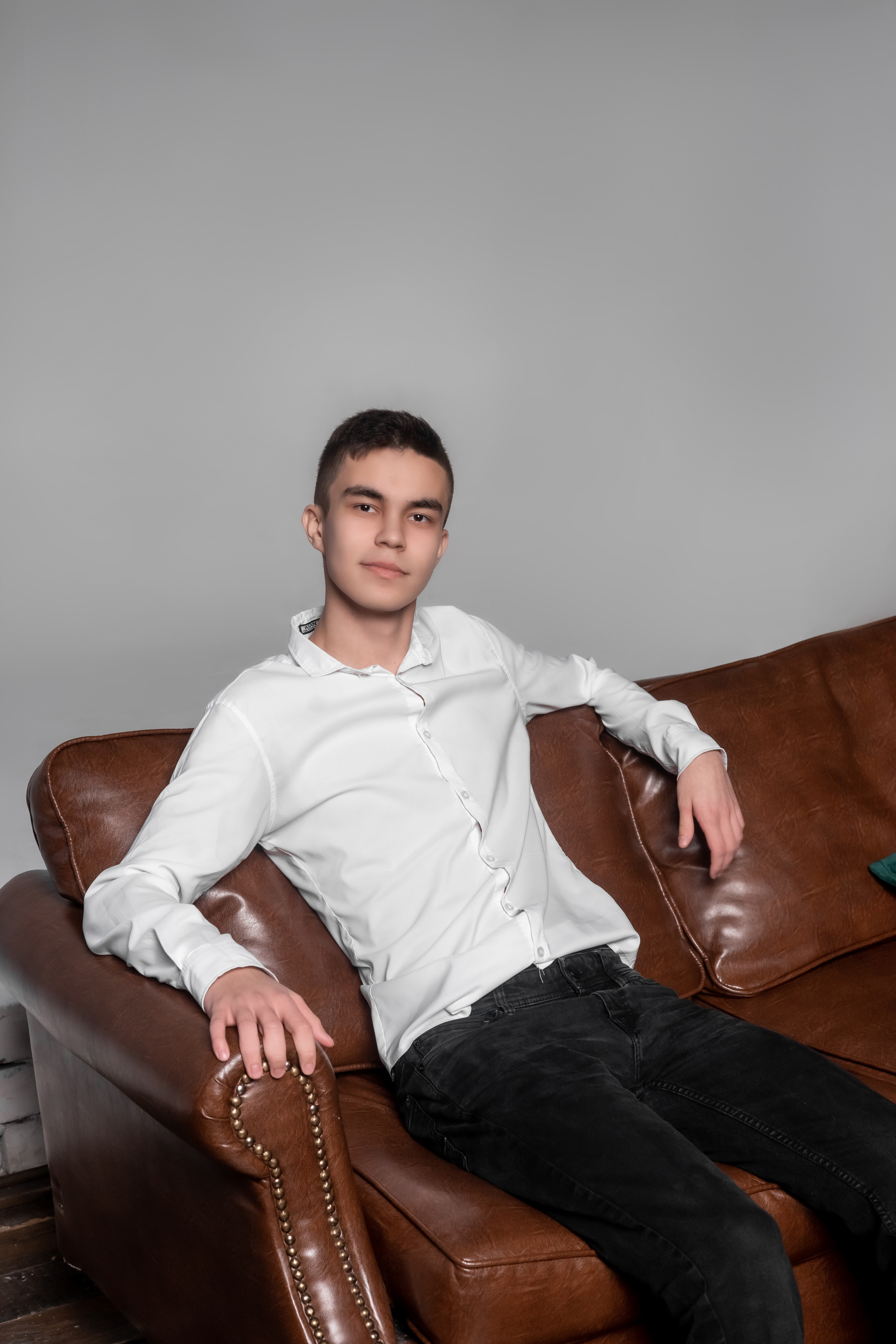 СТУДИЯ «Культура» сьемка для альбома СОШ 57 -11кл. Ольга Плаксина фотограф в Саратове